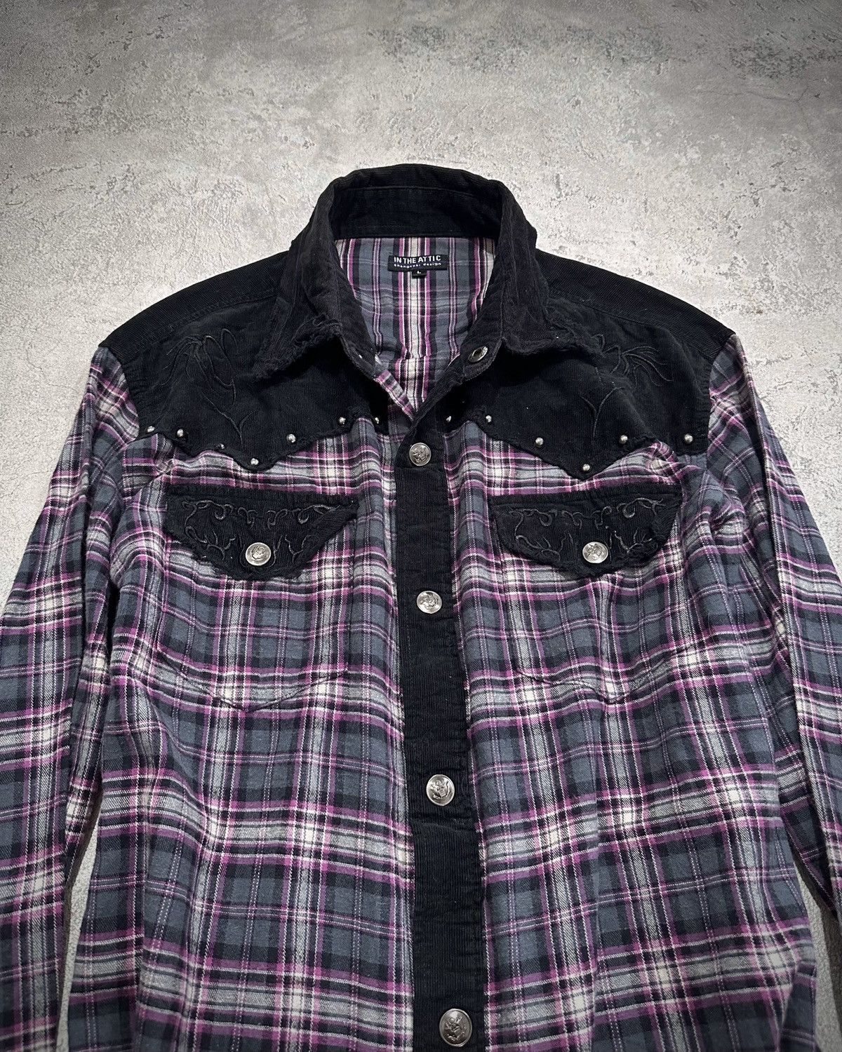 Japanese Brand Vkei In The Attic Studded Flannel Shirt Size US M / EU 48-50 / 2 - 2 Thumbnail