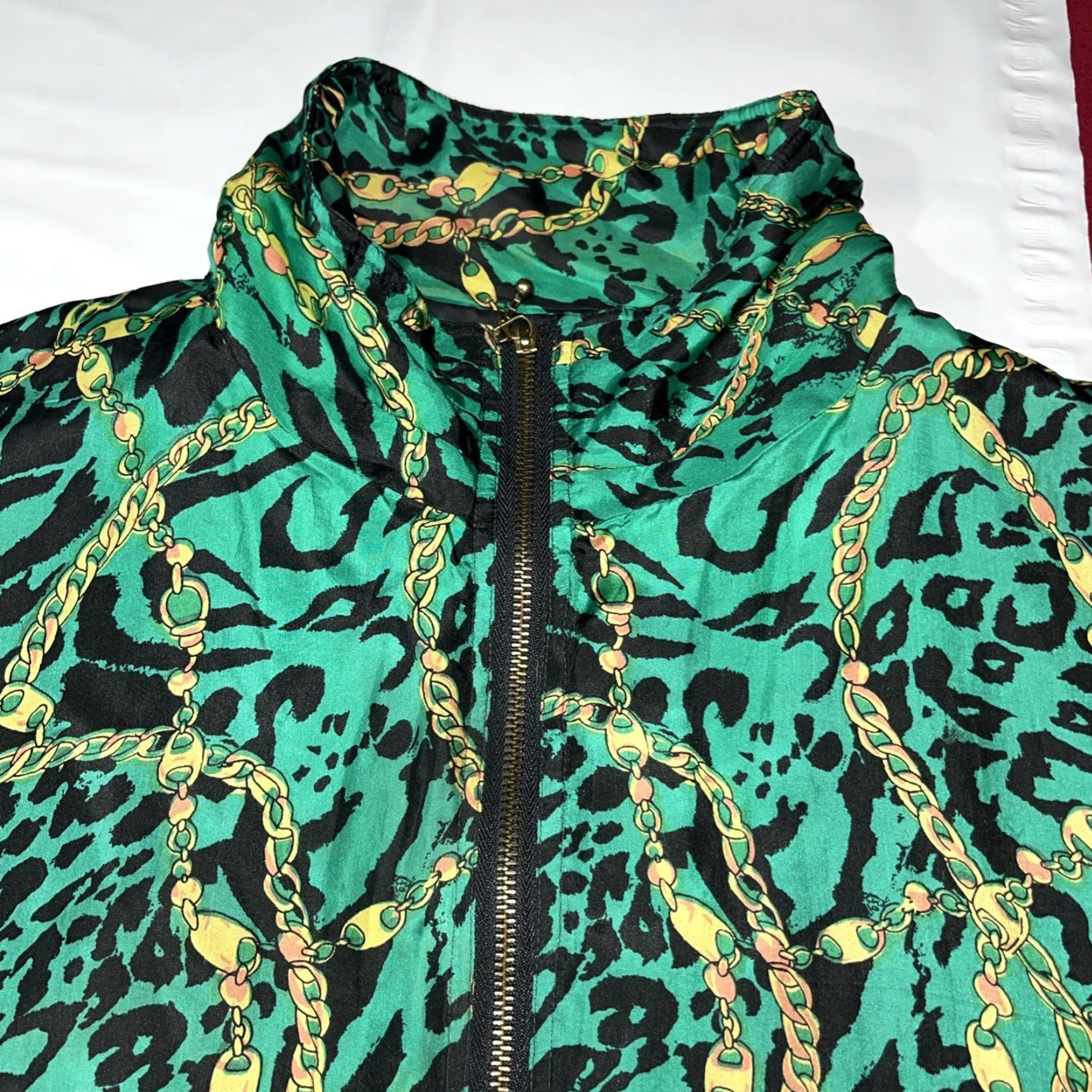 Vintage VINTAGE EVR Jacket Silk BOMBER Windbreaker Women’s XL 90s Leopard Gold Chains Black Green Short Zip Pockets Full Zip Casual Vintage Womens Size XL / US 12-14 / IT 48-50 - 3 Thumbnail