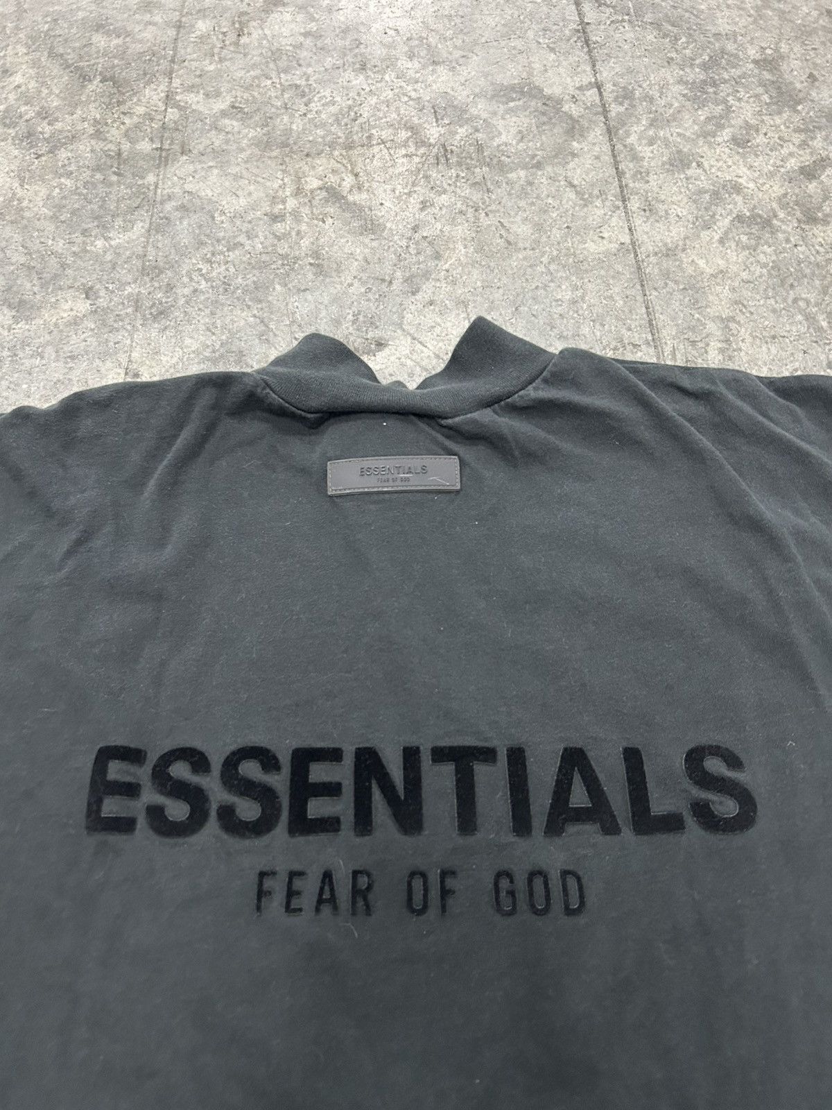 Fear of God Fear of God essentials long sleeve Size US M / EU 48-50 / 2 - 2 Thumbnail
