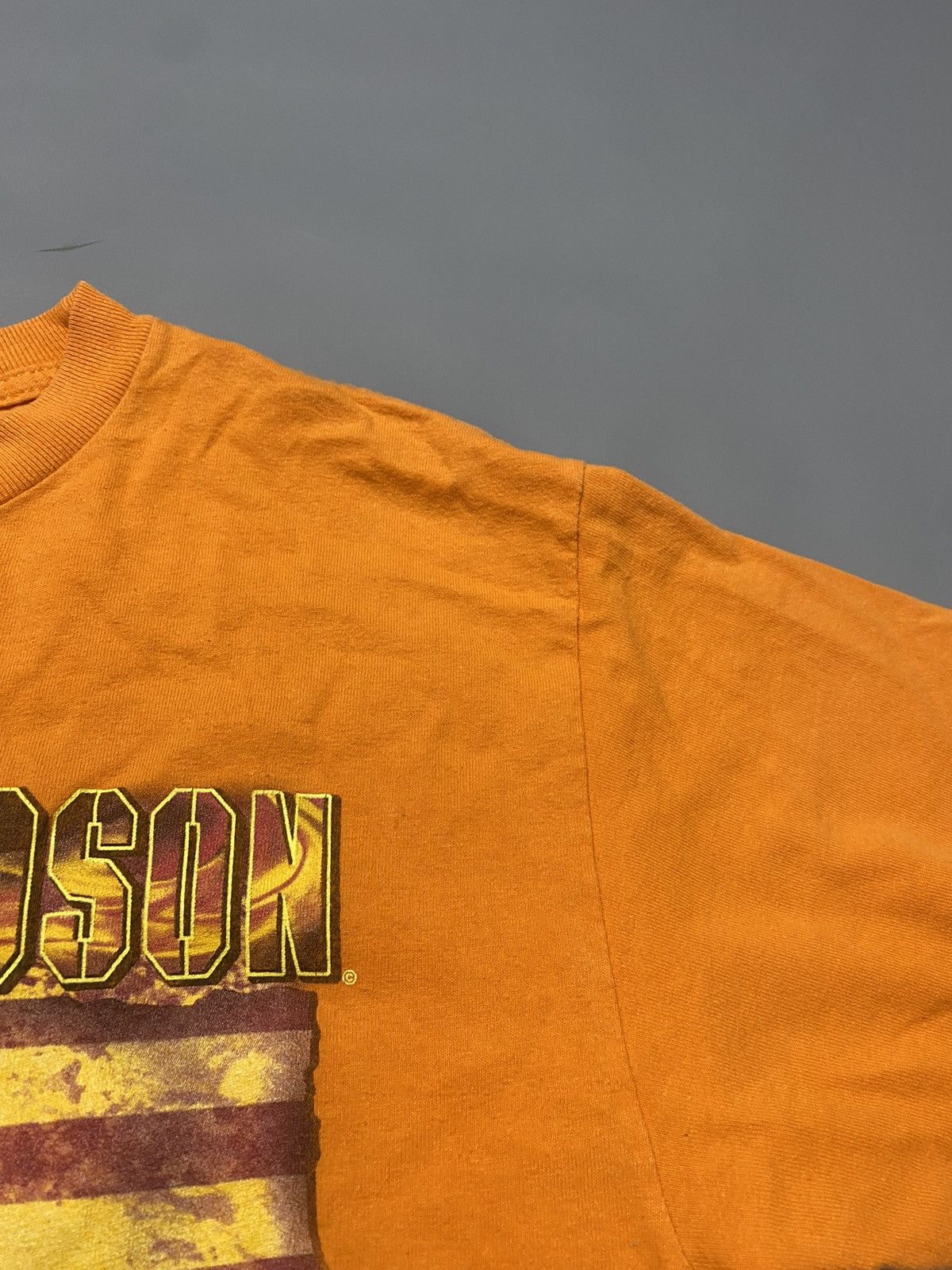 Harley Davidson 2000s Harley Davidson T-Shirt Graphic Print Orange USA Sz M Size US M / EU 48-50 / 2 - 8 Thumbnail