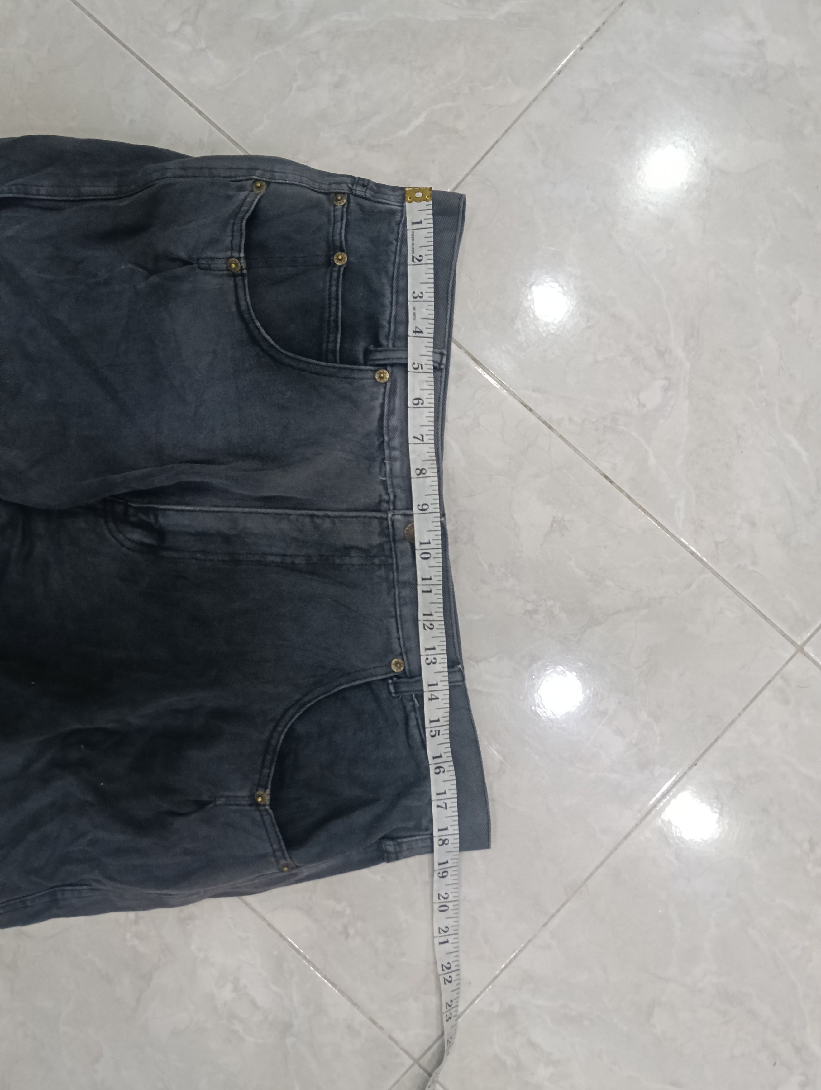 Karl Kani Karl Kani Indigo Dyed Short Baggy Pant Size US 37 - 12 Thumbnail