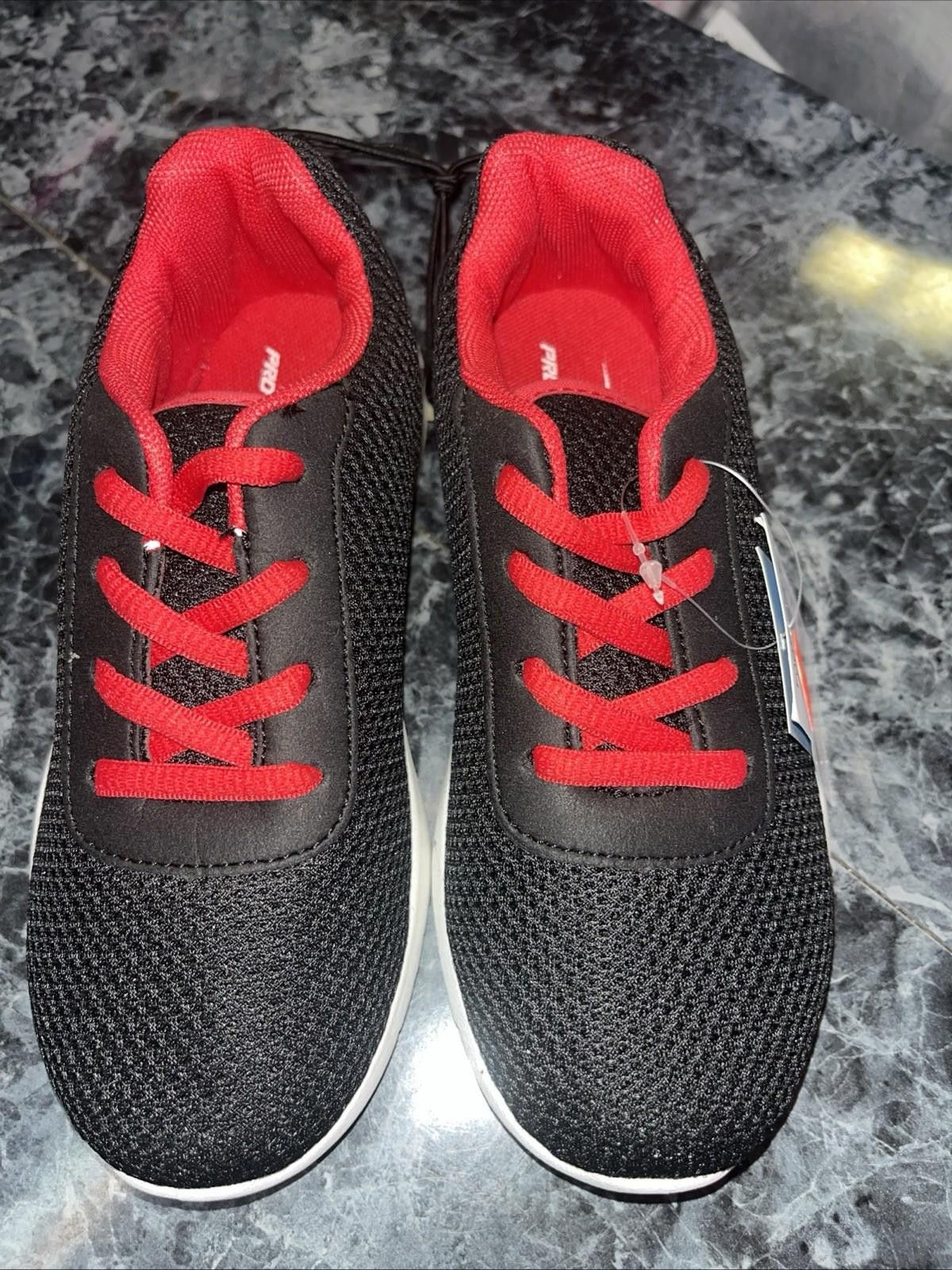 Pro Player NWT Pro Player Black Red Athletic Kids Shoes Size 13 Size US 13 / EU 46 - 3 Thumbnail