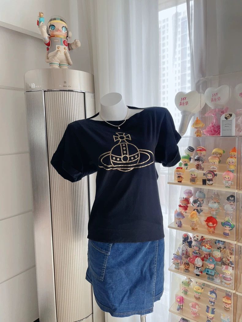 Vivienne Westwood Vivienne Westwood One word: Territory Star short-sleeved T Size M / US 6-8 / IT 42-44 - 3 Thumbnail