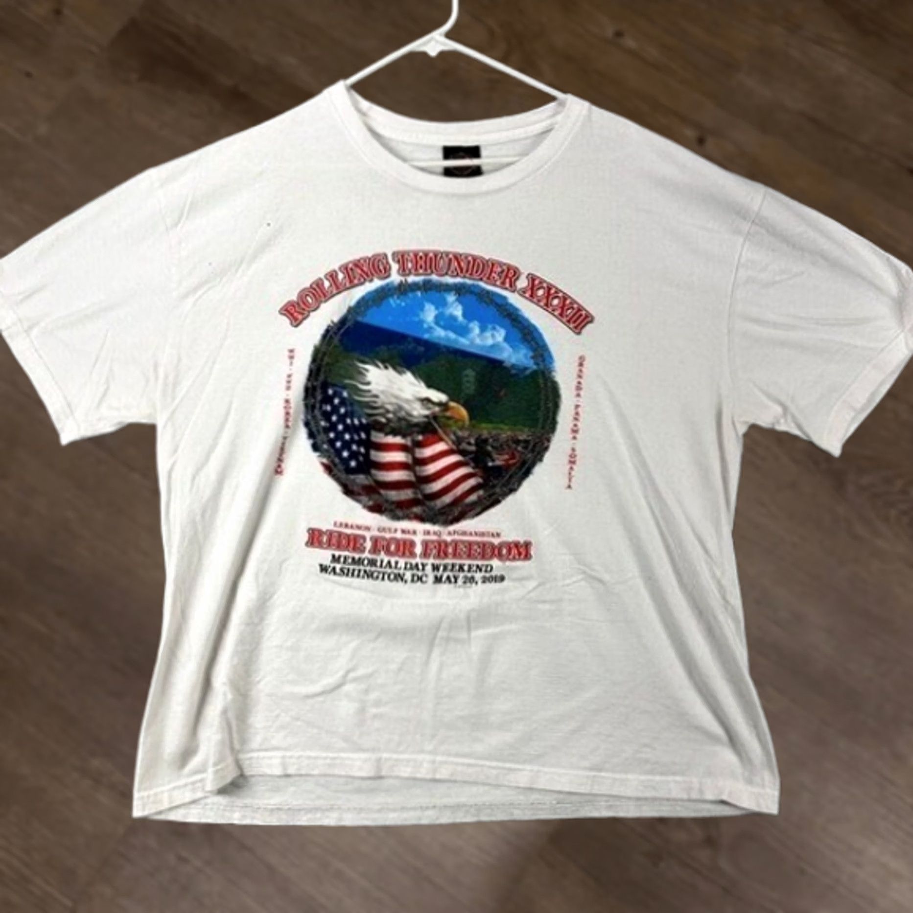 Harley Davidson Harley-Davidson T-Shirt Mens 2XL White Graphic Motorcycle Tee Made In USA Size US XXL / EU 58 / 5 - 1 Thumbnail