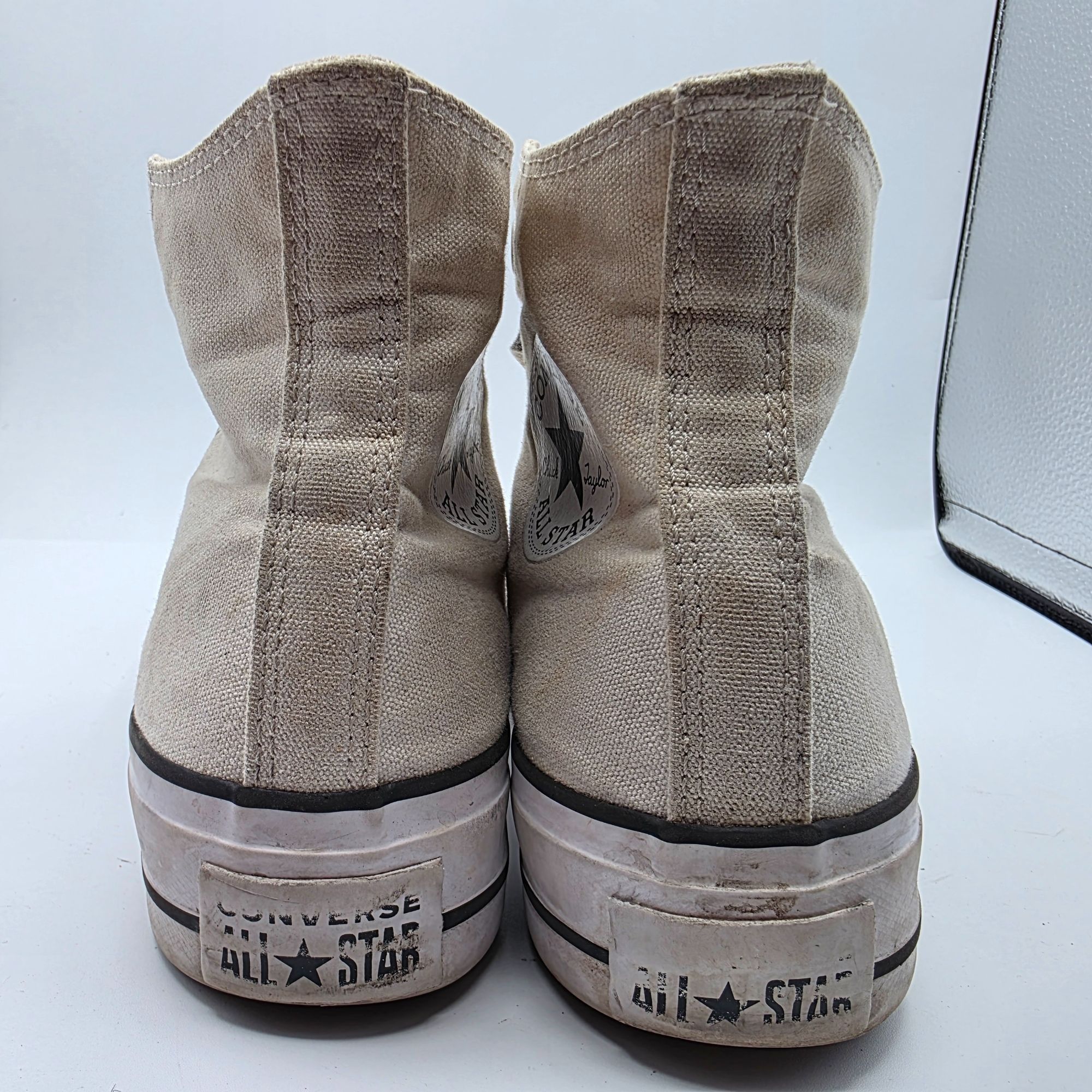 Converse Converse Chuck Taylor All Star Lift Womens Size 7 White Athl Size US 7 / IT 37 - 4 Thumbnail