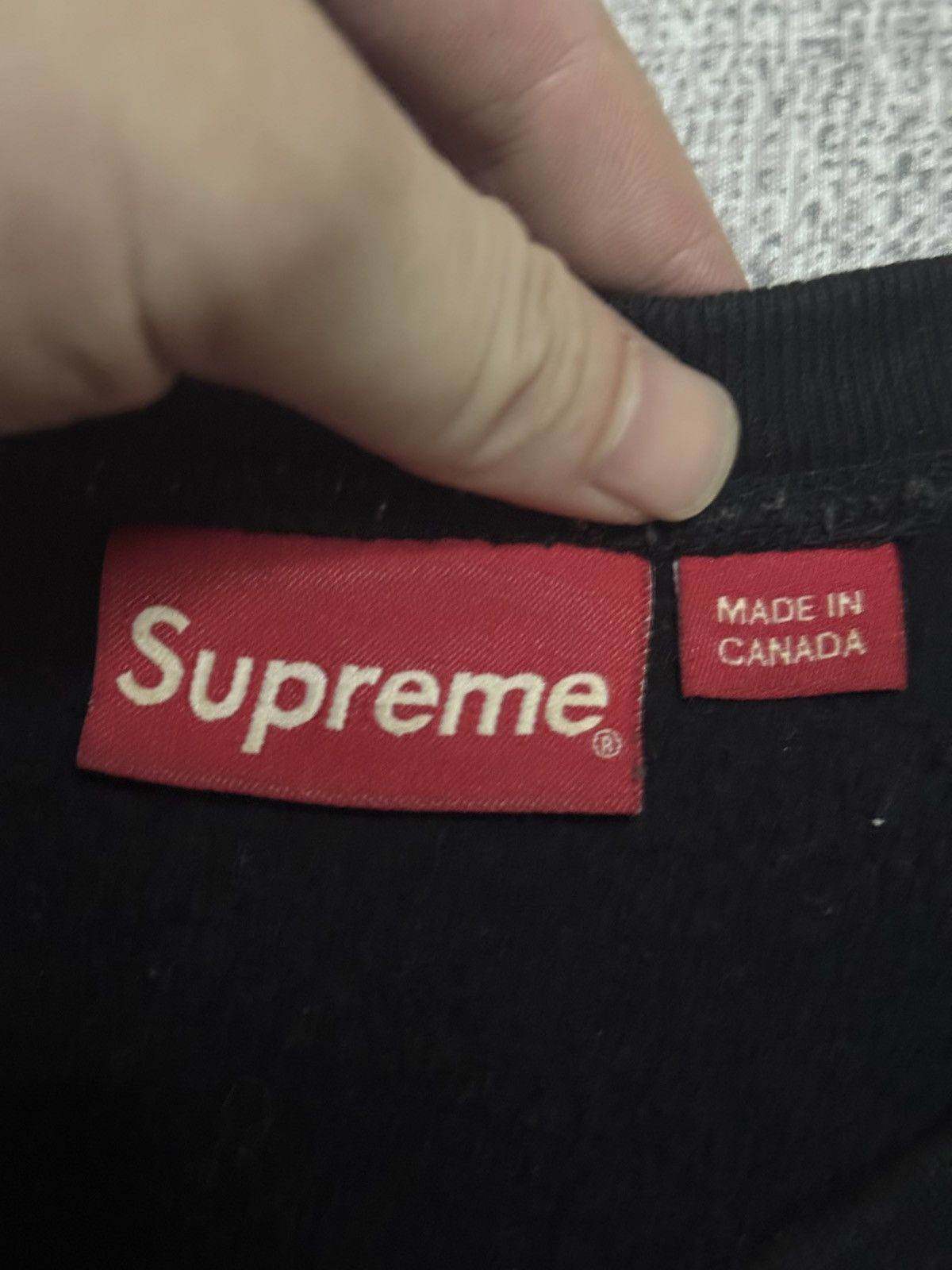 Supreme Supreme fw15 black on black box logo crewneck Size US M / EU 48-50 / 2 - 3 Thumbnail