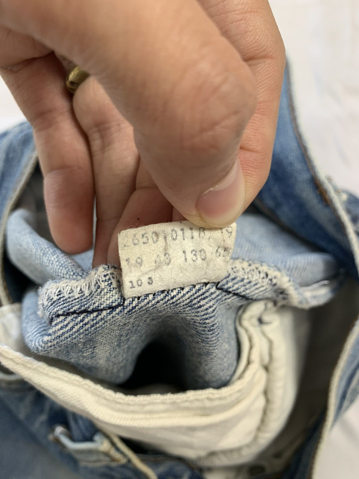 Levi's Vintage Clothing 80s levis 501 vintage jeans usa made Size US 27 - 7 Thumbnail