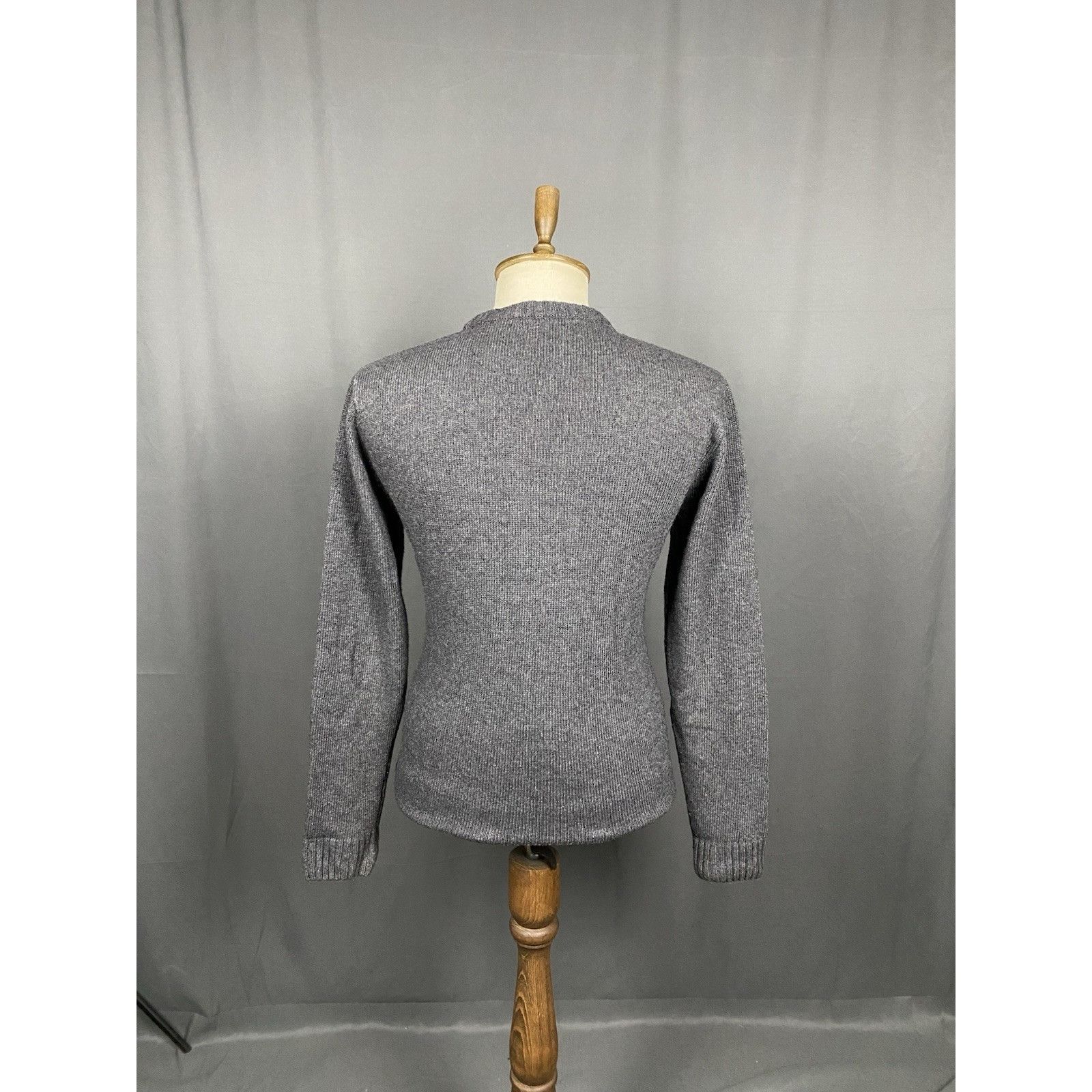 Oliver Spencer Oliver Spencer Men's Gray Wool Cashmere Striped Crewneck Swe Size US M / EU 48-50 / 2 - 7 Thumbnail