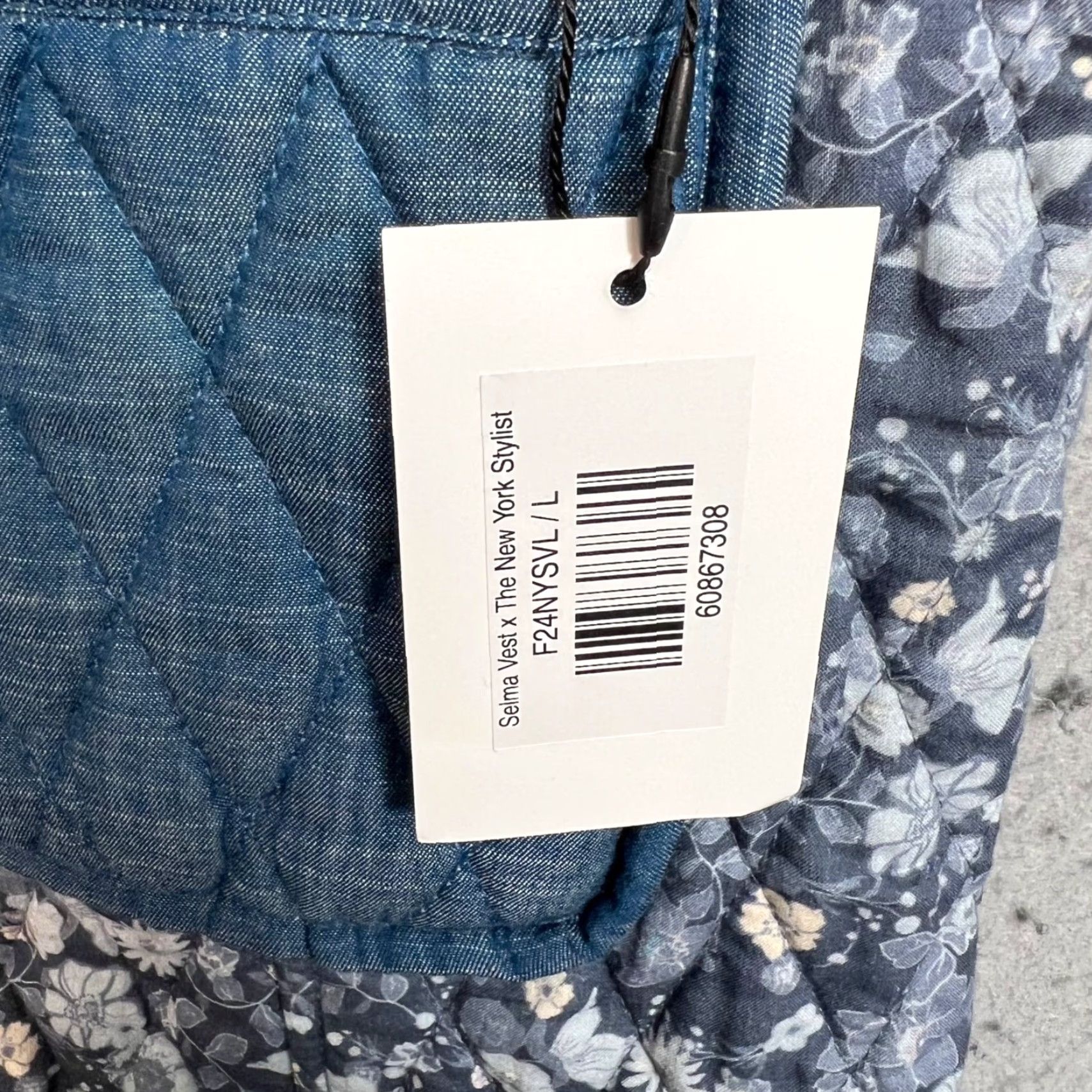 Vintage VEST Ophelia & Indigo Quilted Floral Blue/White Womens Large with Pockets Size L / US 10 / IT 46 - 4 Thumbnail