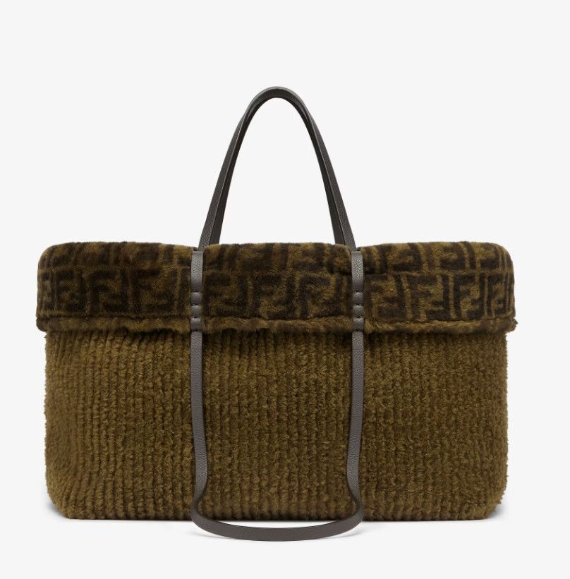 Fendi o1s1wg110326 Size: OS/Large Roll in Green Size ONE SIZE - 1 Thumbnail