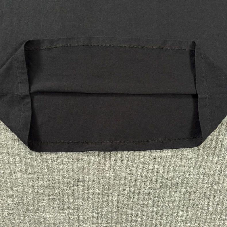 Louis Vuitton Louis Vuitton size 5l Gradient full-print black short sleev Size US XXL / EU 58 / 5 - 5 Thumbnail