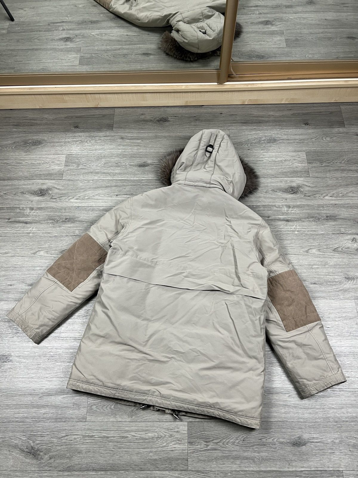 Bogner Bogner jacket down parka Natural fur men’s Size L Size US M / EU 48-50 / 2 - 17 Thumbnail