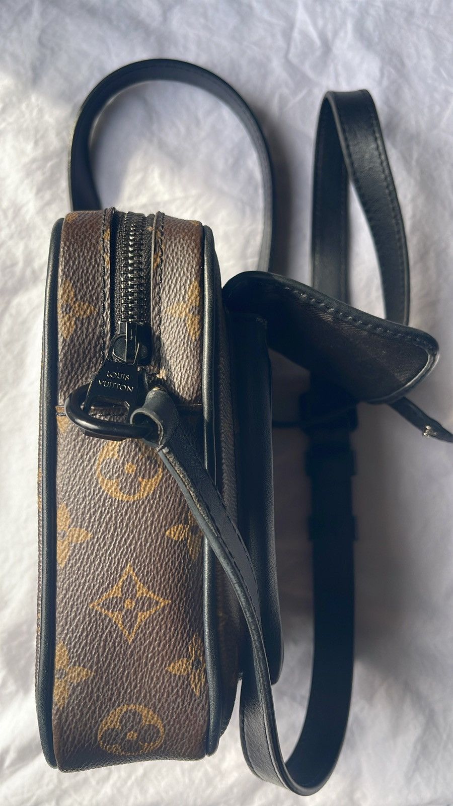 Louis Vuitton Louis Vuitton Christopher Monogram ($3000+Market) Size ONE SIZE - 5 Thumbnail