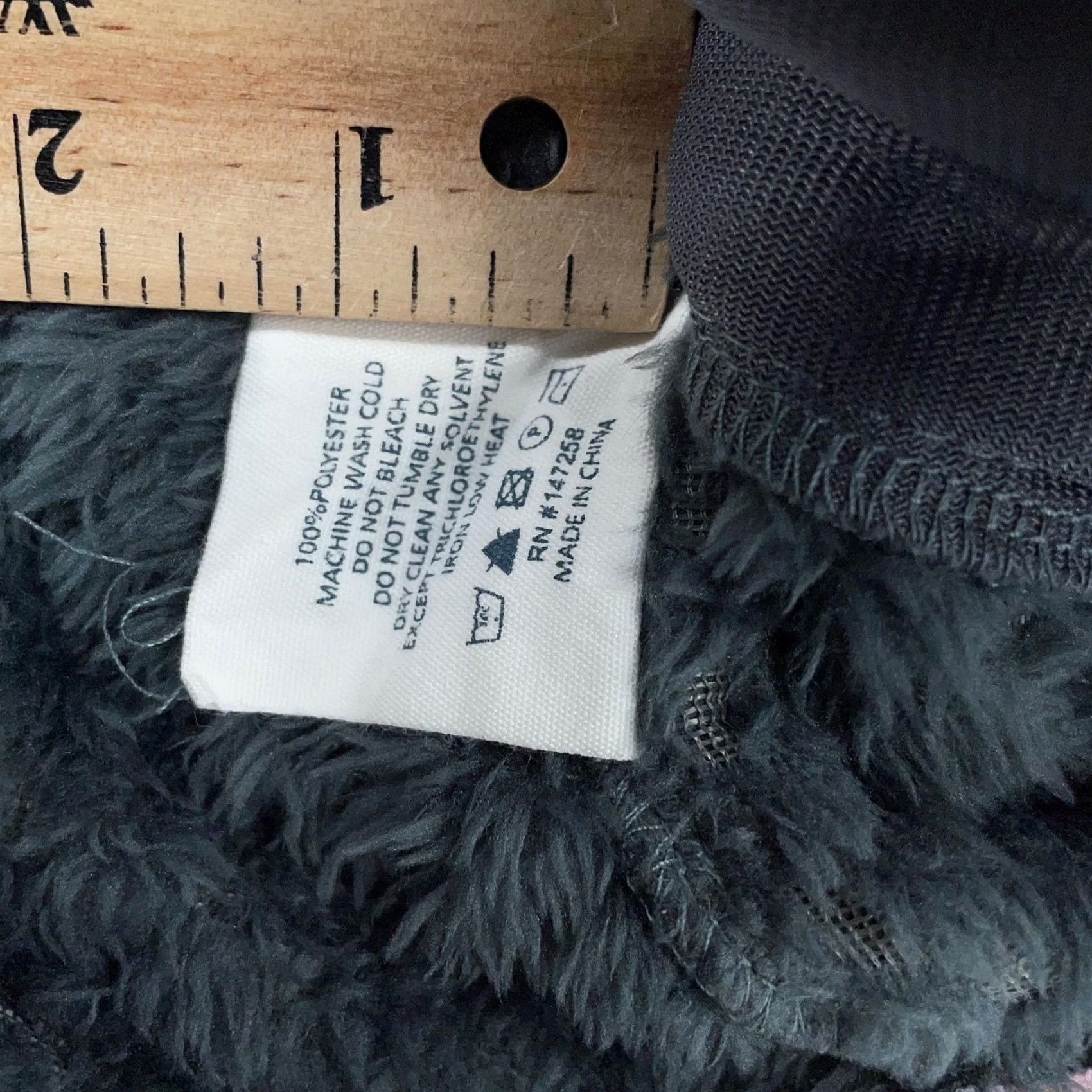 Vintage Simply Southern Sherpa Pullover Gray Aztec Pocket Fleece Women Small Size S / US 4 / IT 40 - 8 Thumbnail