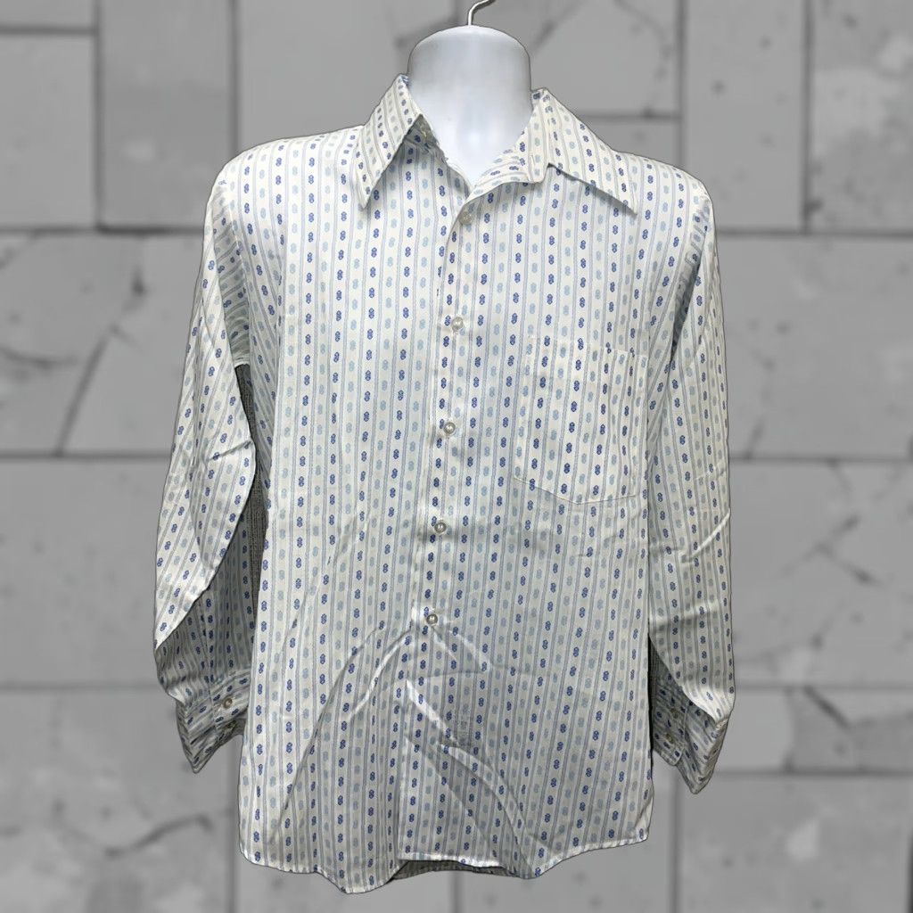Vintage Manhattan Dura Brite Torque Polyester Blend Blue Button Down Shirt Mens M 15-33 Size US M / EU 48-50 / 2 - 1 Thumbnail