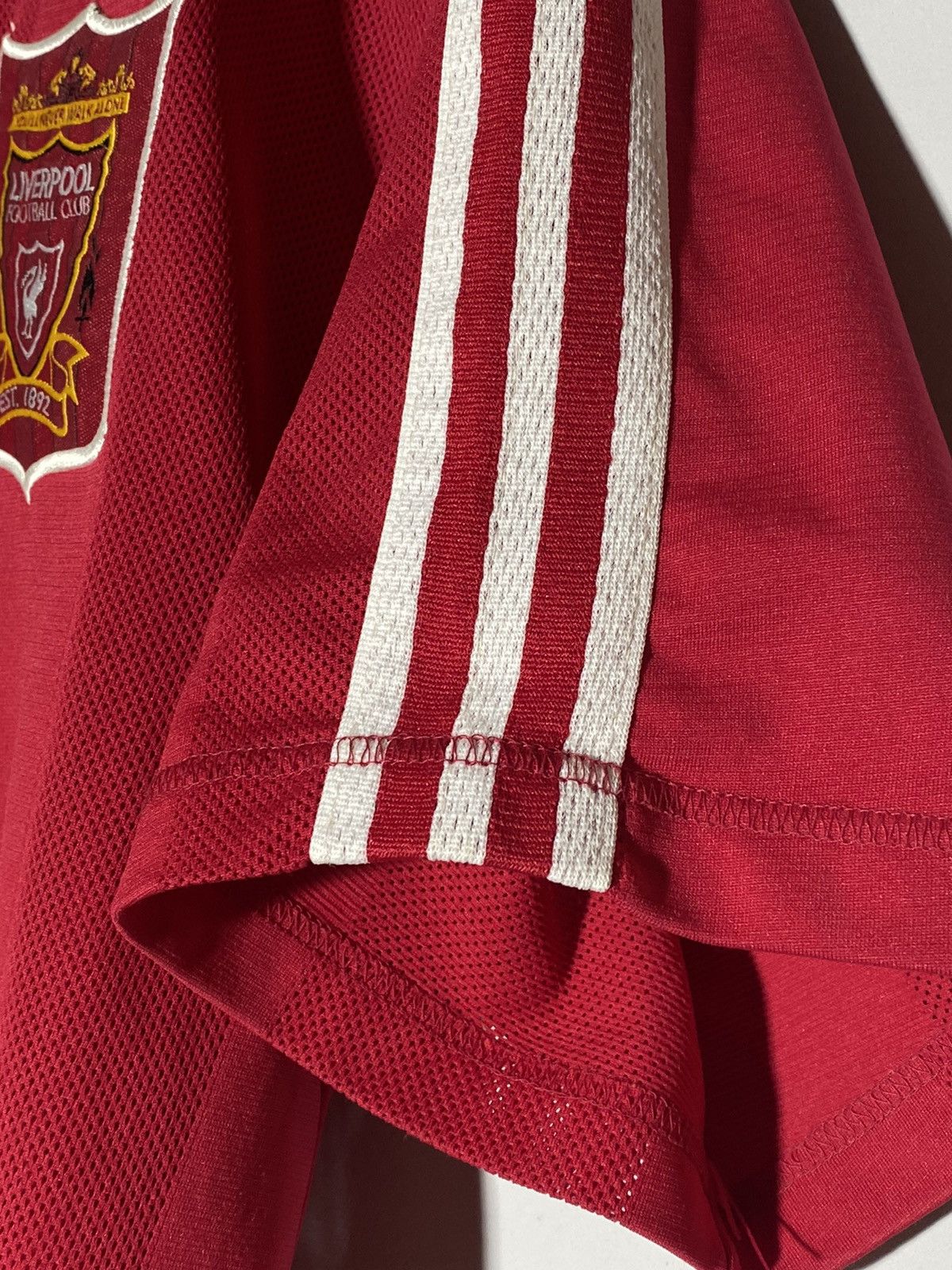 Vintage Vintage Adidas FC Liverpool 1995/96 Home Football Shirt Size US XL / EU 56 / 4 - 14 Thumbnail