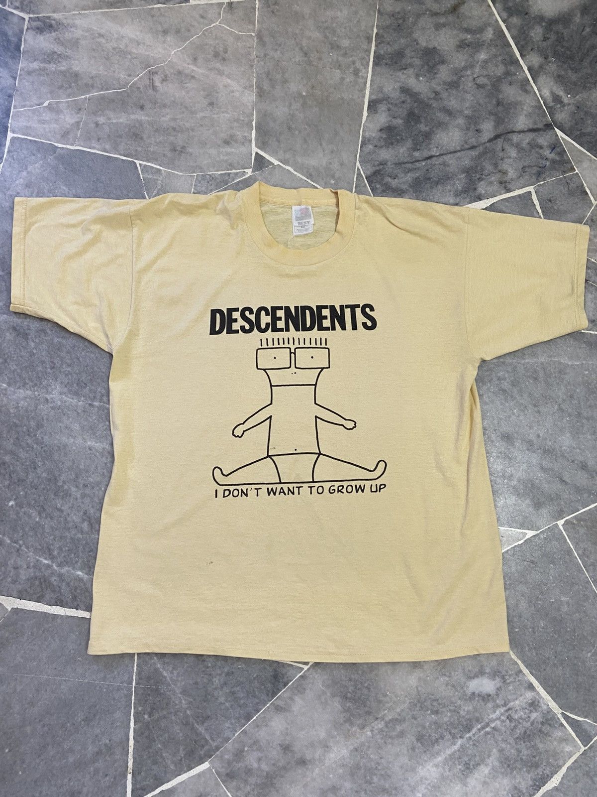 Band Tees Vintage 90s Descendents I Dot’t Want To Grow Up Band Tee Size US XL / EU 56 / 4 - 1 Thumbnail