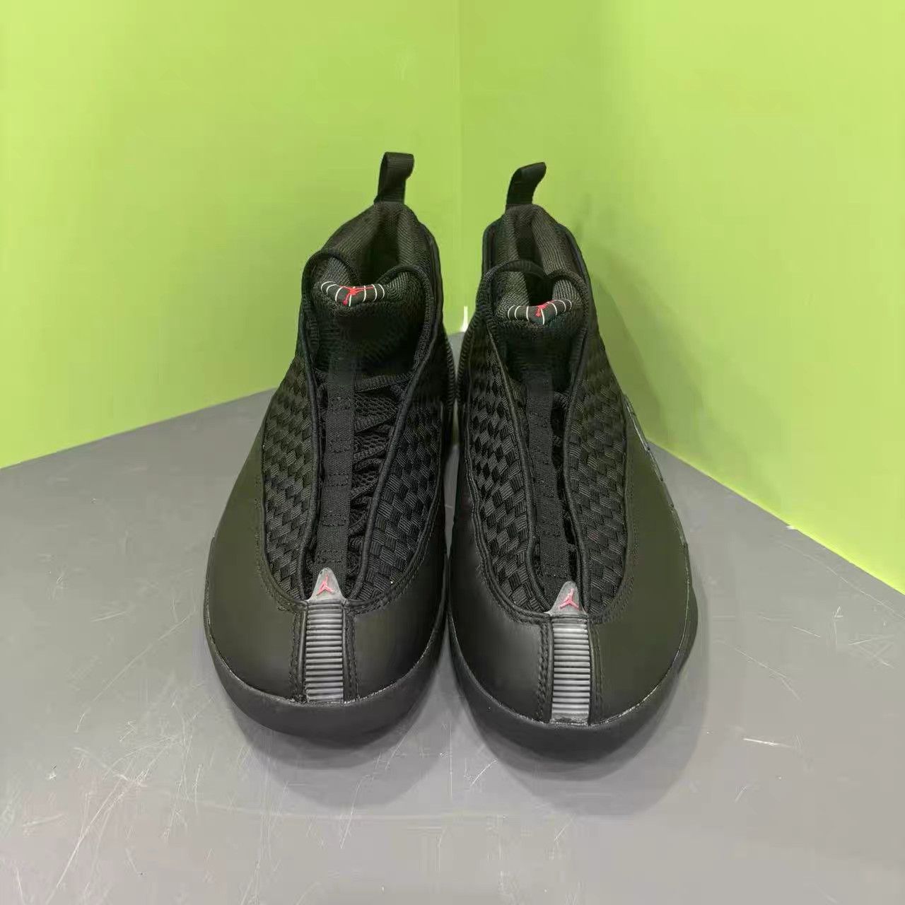 Jordan Brand Air Jordan 15 Black Red Fighter Jet 2007 Retro K15 Size US 10 / EU 43 - 2 Thumbnail