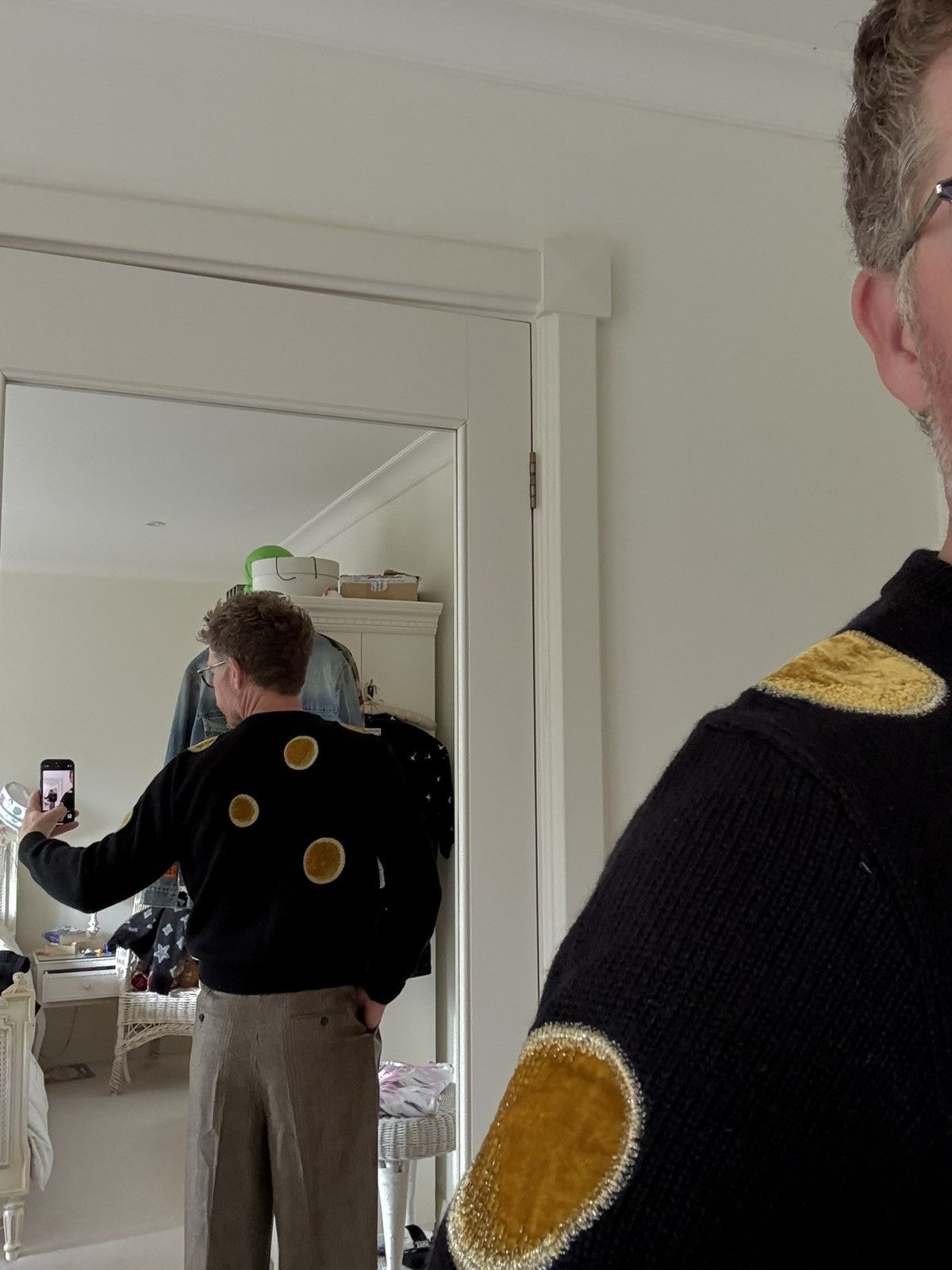 Celine × Hedi Slimane $1.6k Celine crew neck sweater with velvet circles M Hedi Size US M / EU 48-50 / 2 - 8 Thumbnail