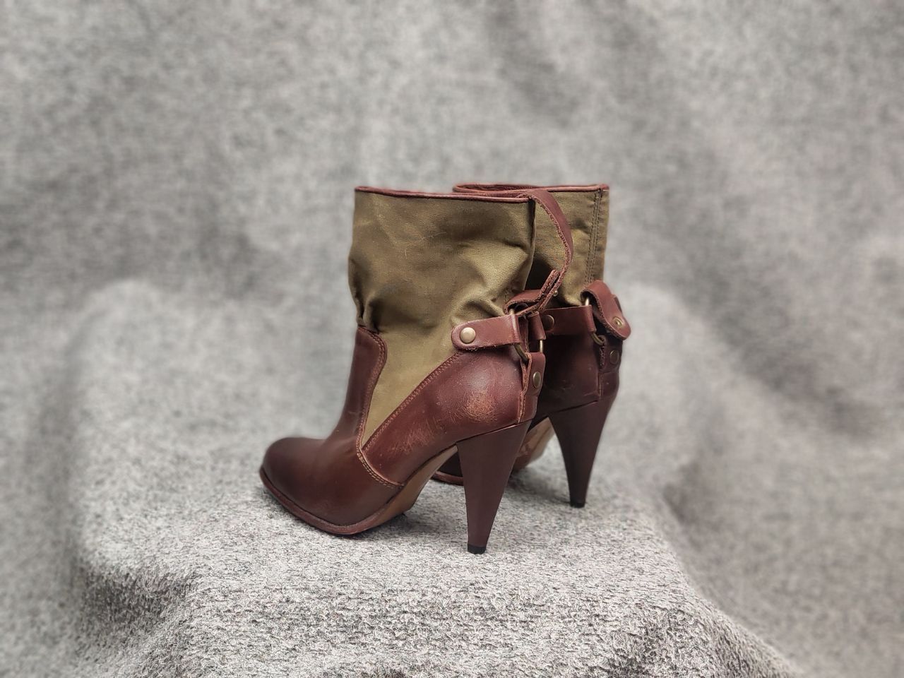 Diesel Black Gold Diesel Black Gold Military Green Leather canvas Heeled Boots Size US 8 / IT 38 - 8 Thumbnail