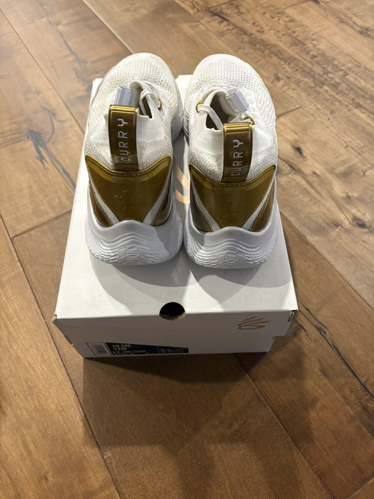 Under Armour Under Armour Curry 8 Golden Size US 10.5 / EU 43-44 - 3 Thumbnail