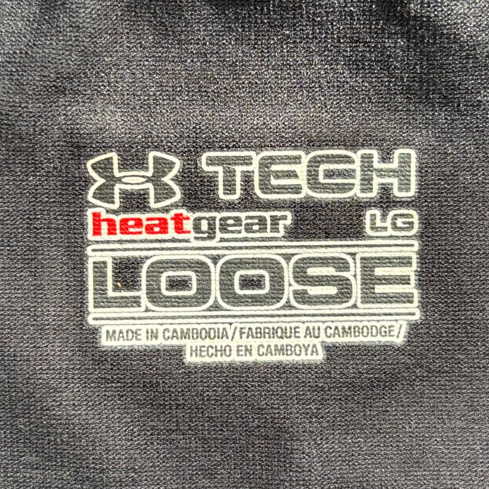 Under Armour Under Armour Tech HeatGear Black V-Neck T-Shirt Large NWT Size L / US 10 / IT 46 - 11 Thumbnail