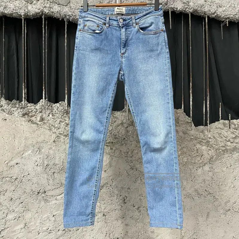 Other Acne Studios Light Blue Women's Denim Jeans. Size 28" / US 6 / IT 42 - 1 Thumbnail
