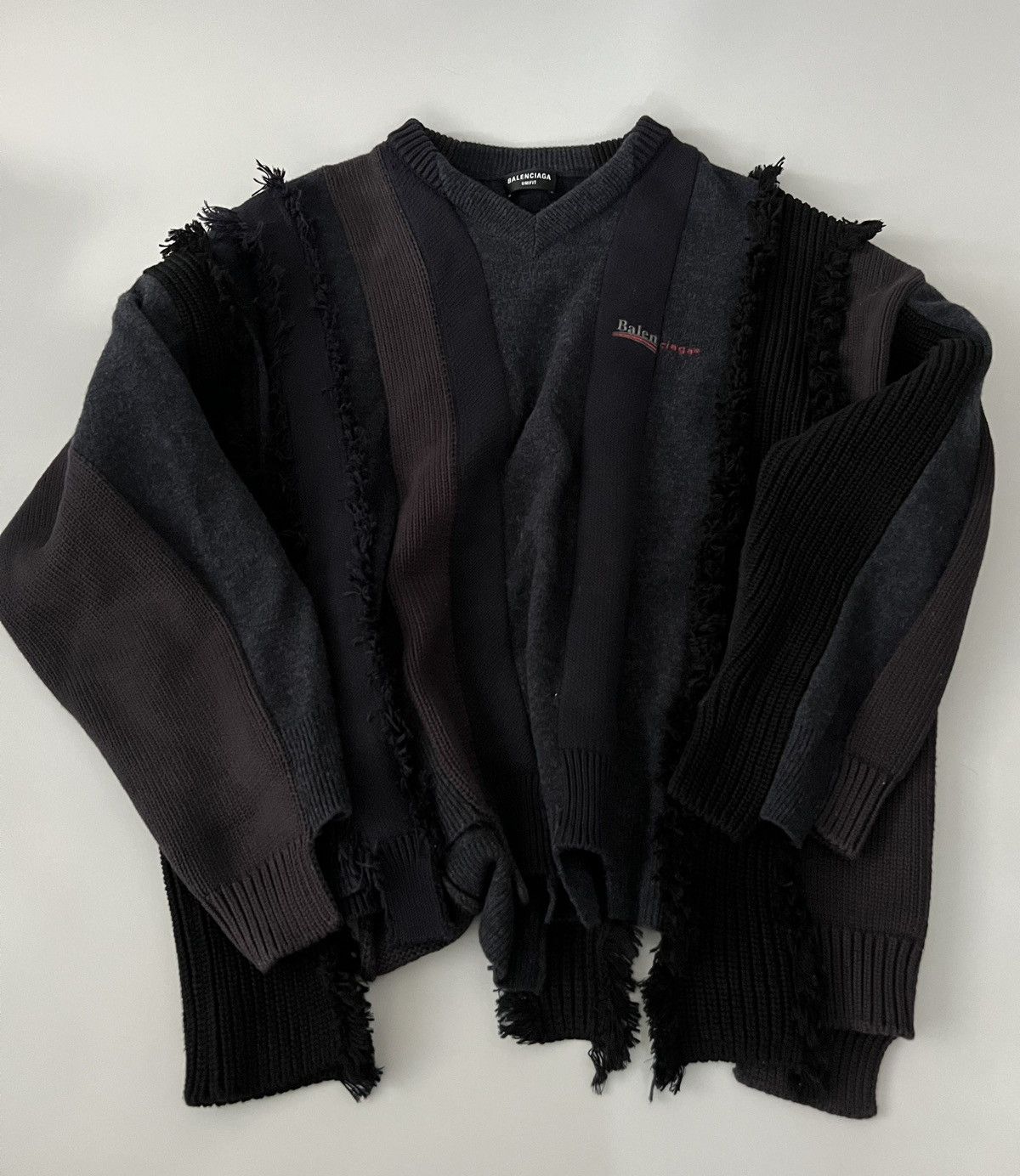 Balenciaga Balenciaga Balenciaga Cut Up Sweater Size US XS / EU 42 / 0 - 5 Thumbnail