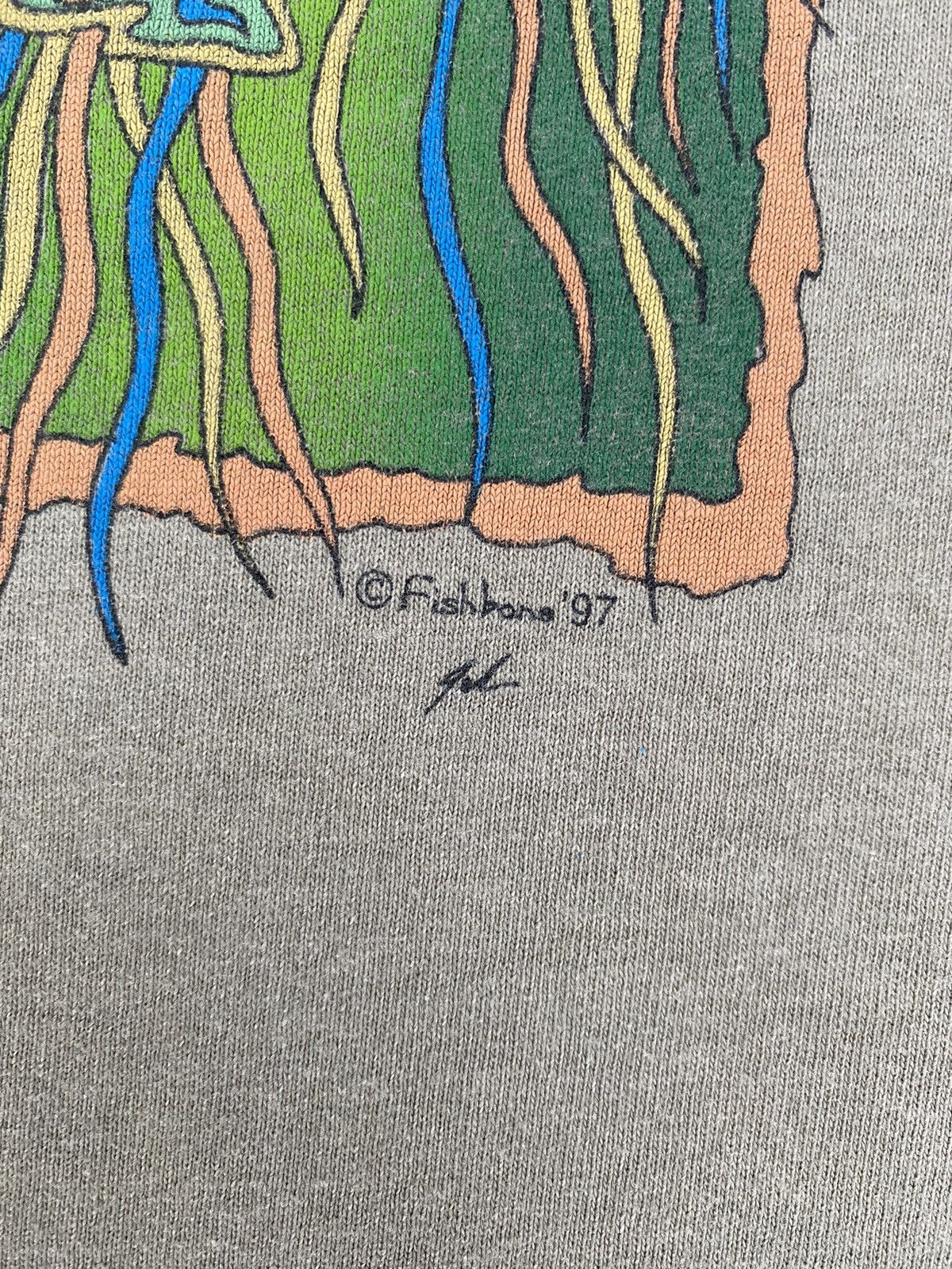 Powell Peralta Vintage Fishbone Jellyfish Psychedelic T Shirt Distressed Size US L / EU 52-54 / 3 - 7 Thumbnail