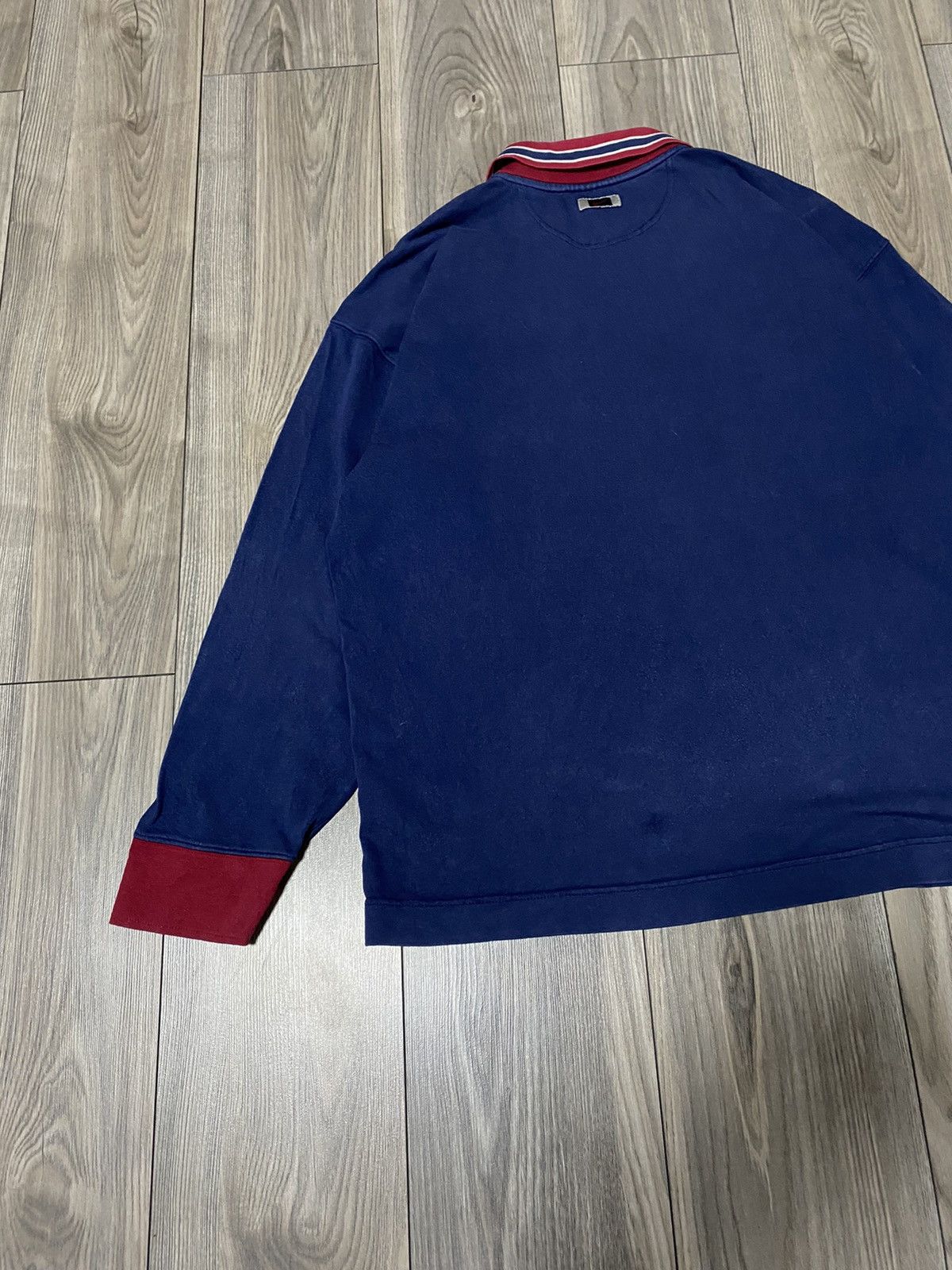 Nike × Vintage Vintage Nike Centre Swoosh Long Sleeve Sweatshirt Size L Size US L / EU 52-54 / 3 - 11 Thumbnail