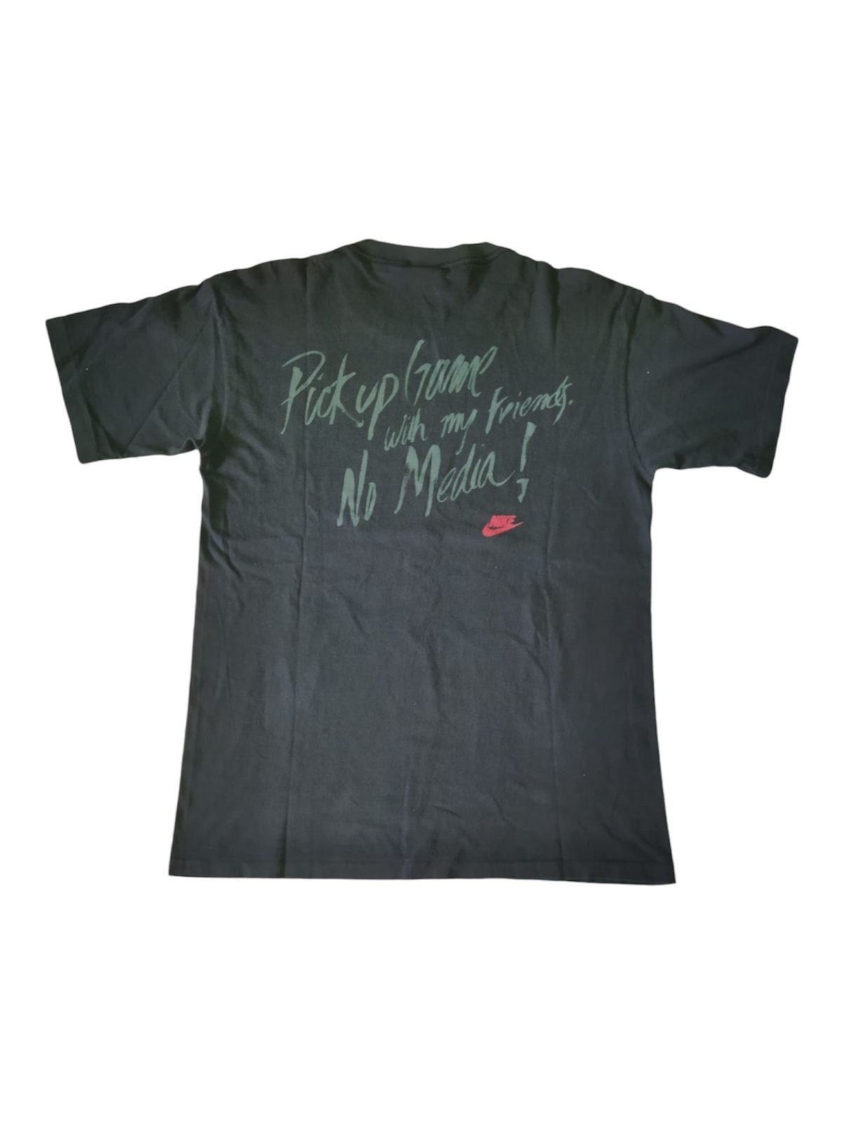 Jordan Brand × Nike × Vintage Vintage 90s Nike Michael Jordan T-Shirt Size US L / EU 52-54 / 3 - 3 Thumbnail