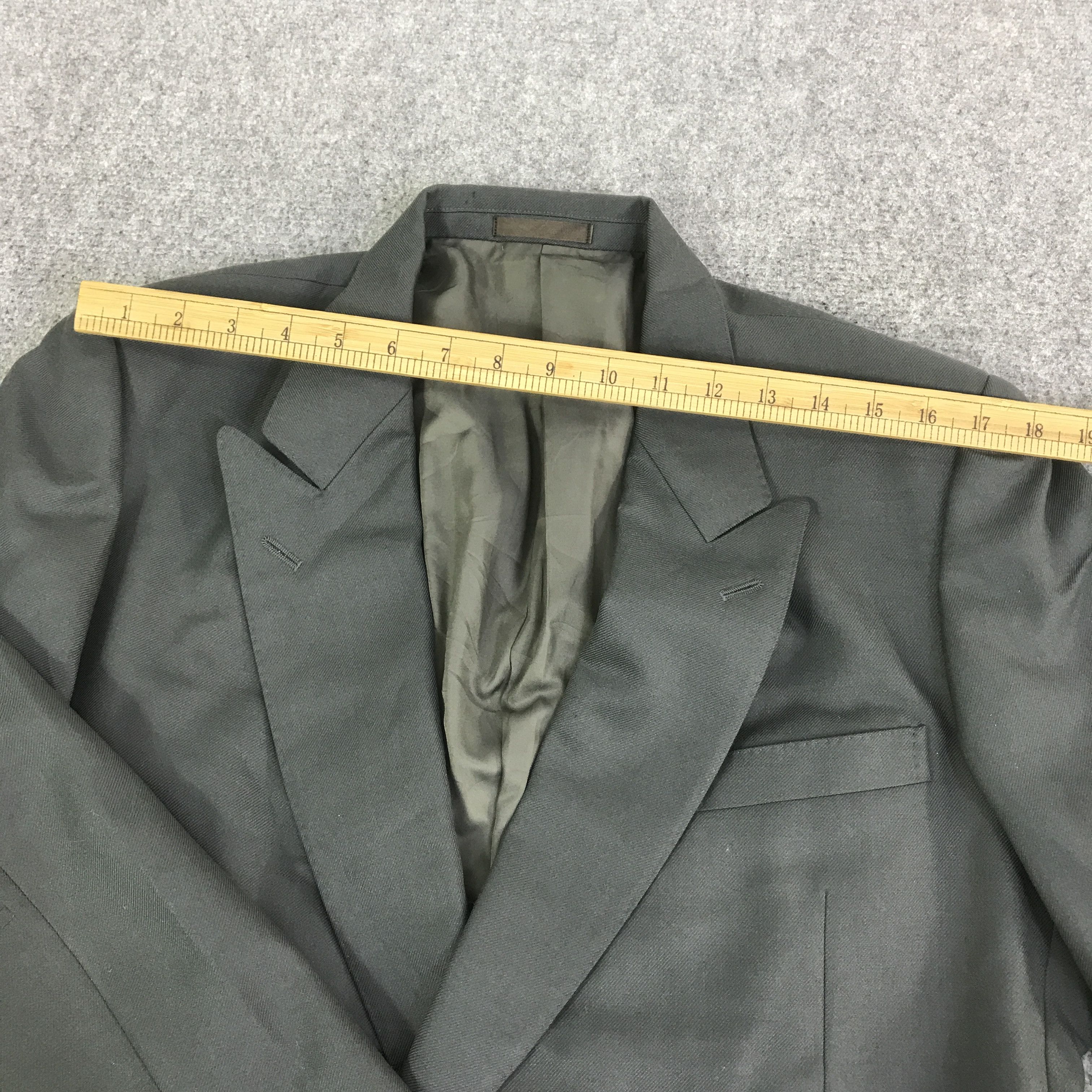 Burberry BURBERRY'S CLASSIC DOUBLE BREASTED BLAZER K111B19 Size US L / EU 52-54 / 3 - 5 Thumbnail
