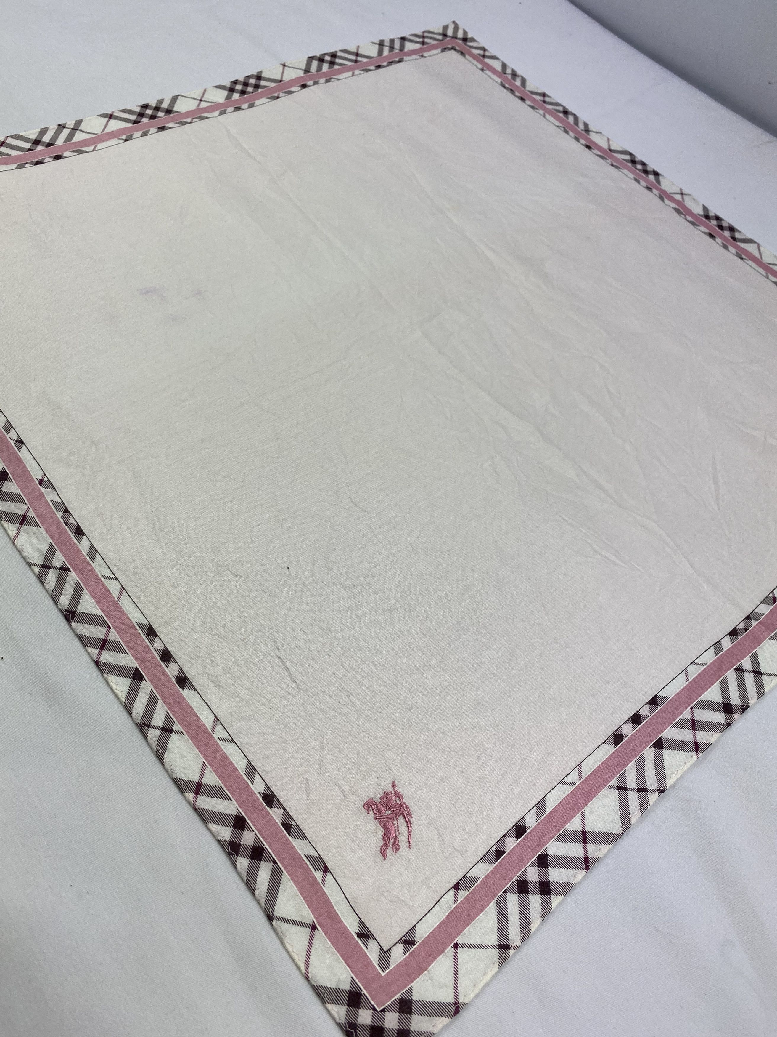 Burberry Burberry Handkerchief / Bandana / Neckerchief Size ONE SIZE - 4 Thumbnail