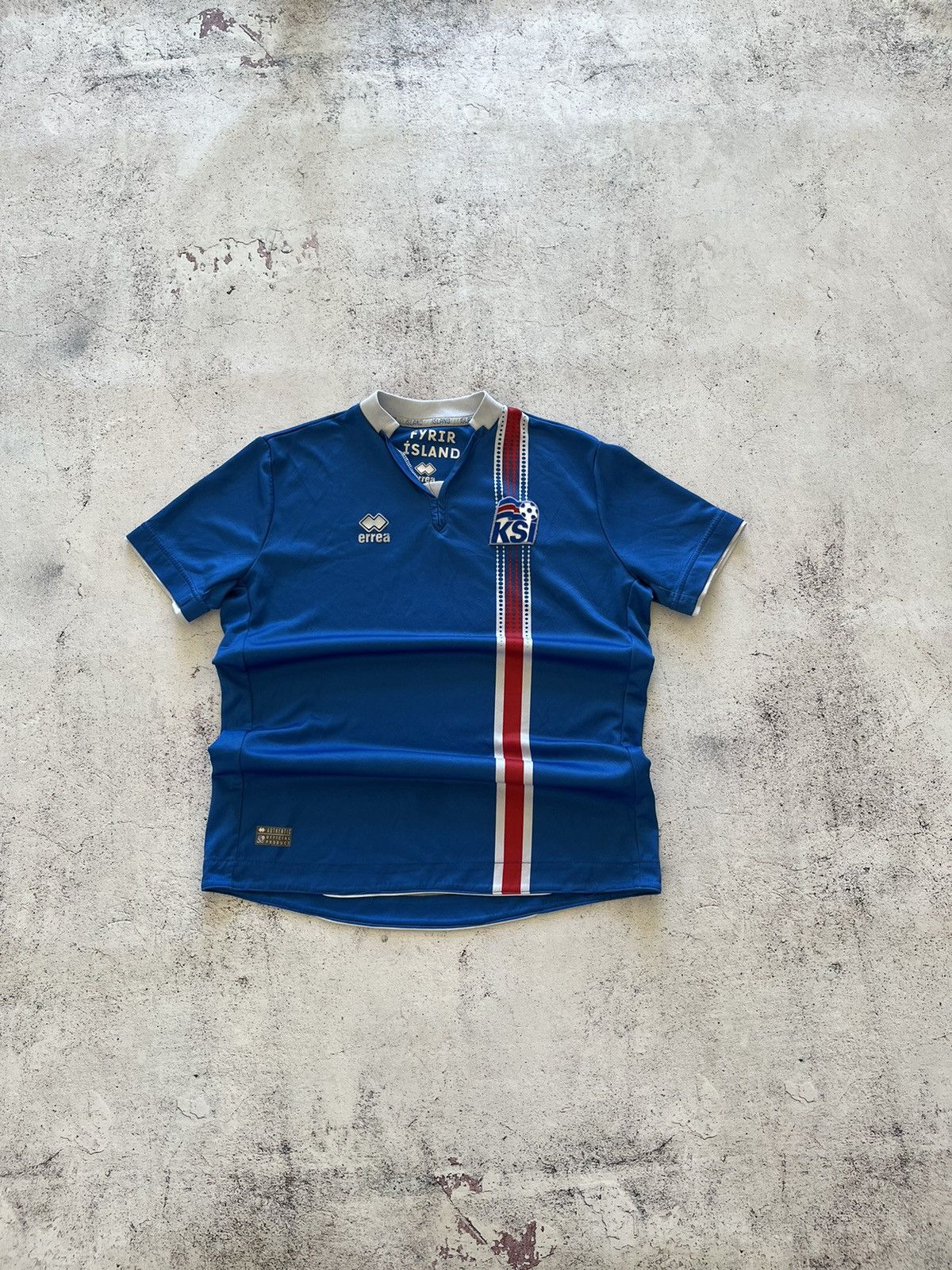 Errea ICELAND EURO 2016/2017 HOME FOOTBALL SOCCER JERSEY ERREA,XS Size US XS / EU 42 / 0 - 1 Thumbnail