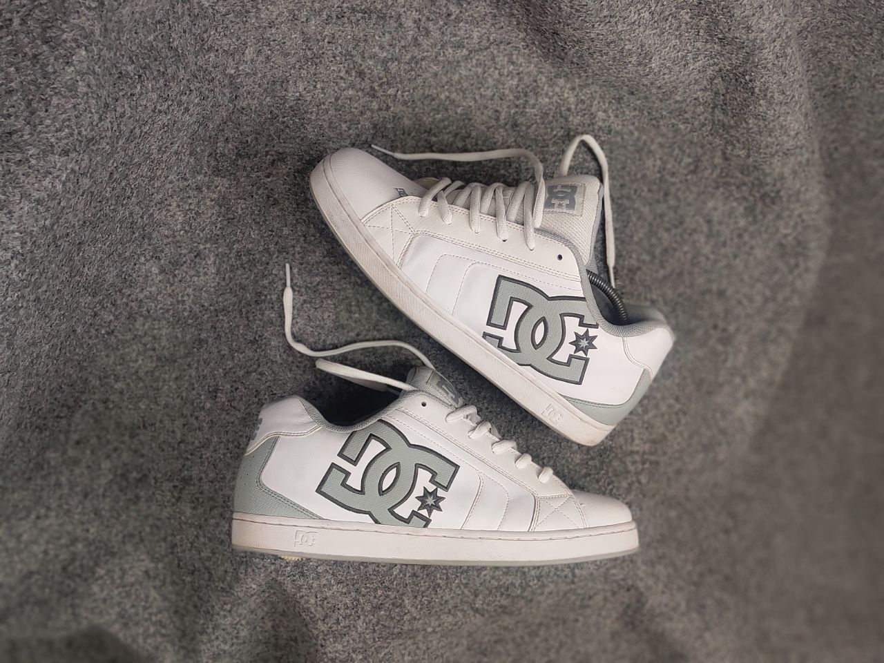 DC DC scarpe Net court graffik Oversized Sneakers Vintage Y2K Size US 13 / EU 46 - 1 Thumbnail