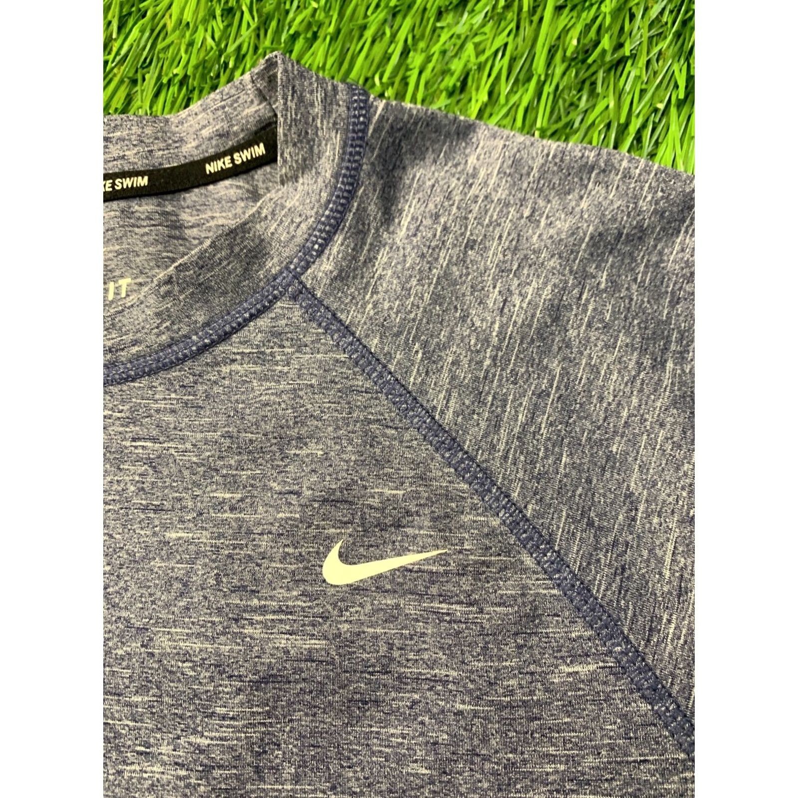 Nike NIKE Swim Dri-Fit Shirt Short Sleeve T-Shirt Jersey Mens L Blue 2019 Nike Swim Dri-Fit Shirt Pattern Solid Size US L / EU 52-54 / 3 - 3 Thumbnail
