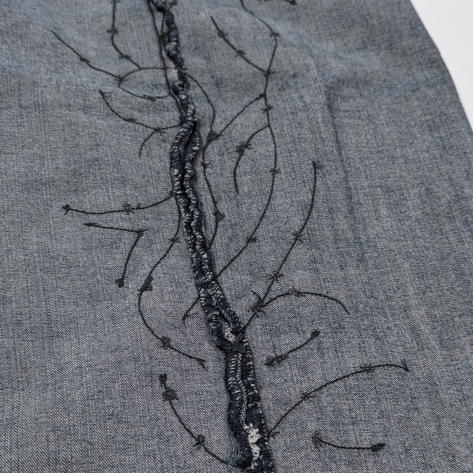 Versace Jeans Couture Versace Y2K Rhinestone Tribal Vintage 00s Denim Skirt 28/S-M Size 28" / US 6 / IT 42 - 12 Thumbnail