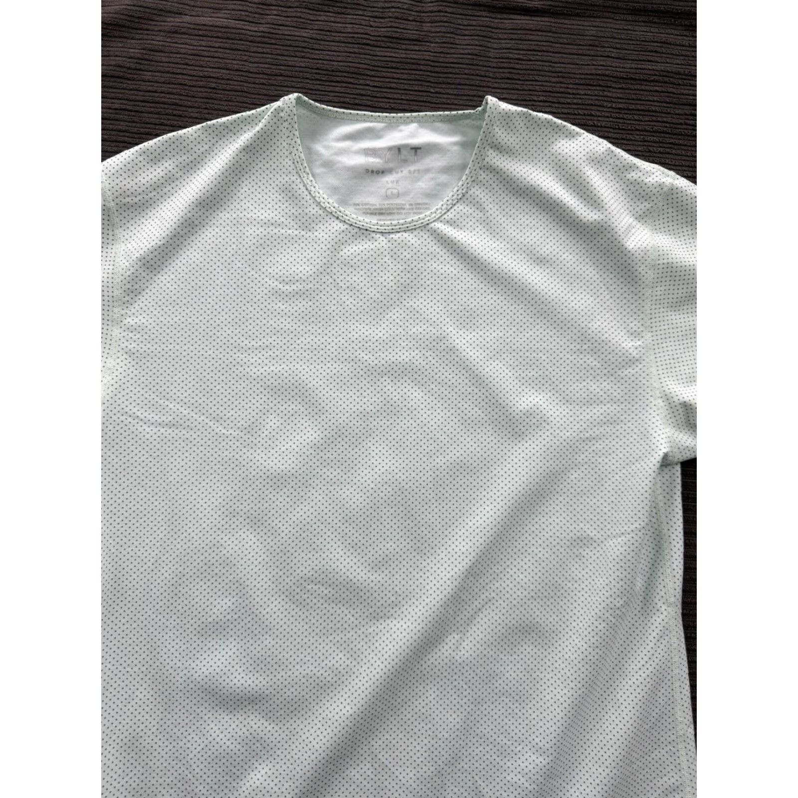 Vintage BYLT Drop Cut S/S Shirt Men L Green Polka Dot Polyester Short Sleeve Crew Neck Athletic Fit Logo Pattern T-Shirt Shirt Boys Girls Mens Womens Size US L / EU 52-54 / 3 - 8 Thumbnail