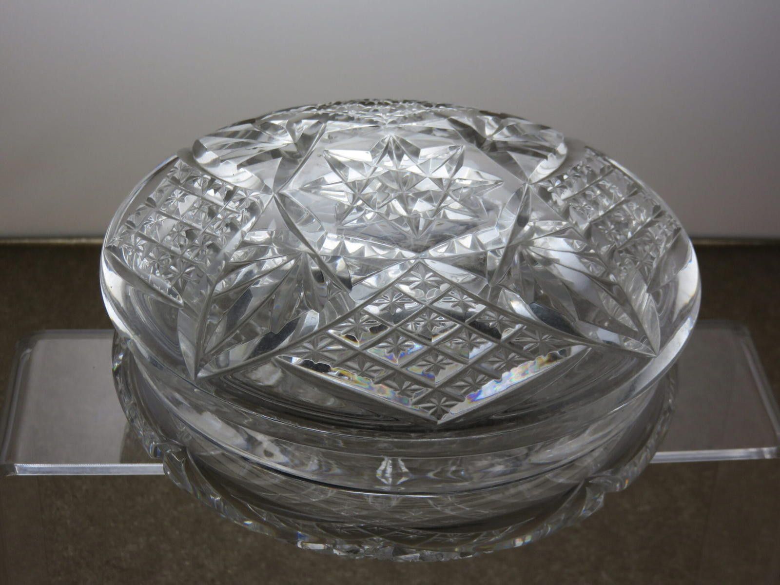 The Unbranded Brand Hand Cut Lead Crystal Storage Round Trinket Box 2 1/2" Size ONE SIZE - 2 Thumbnail