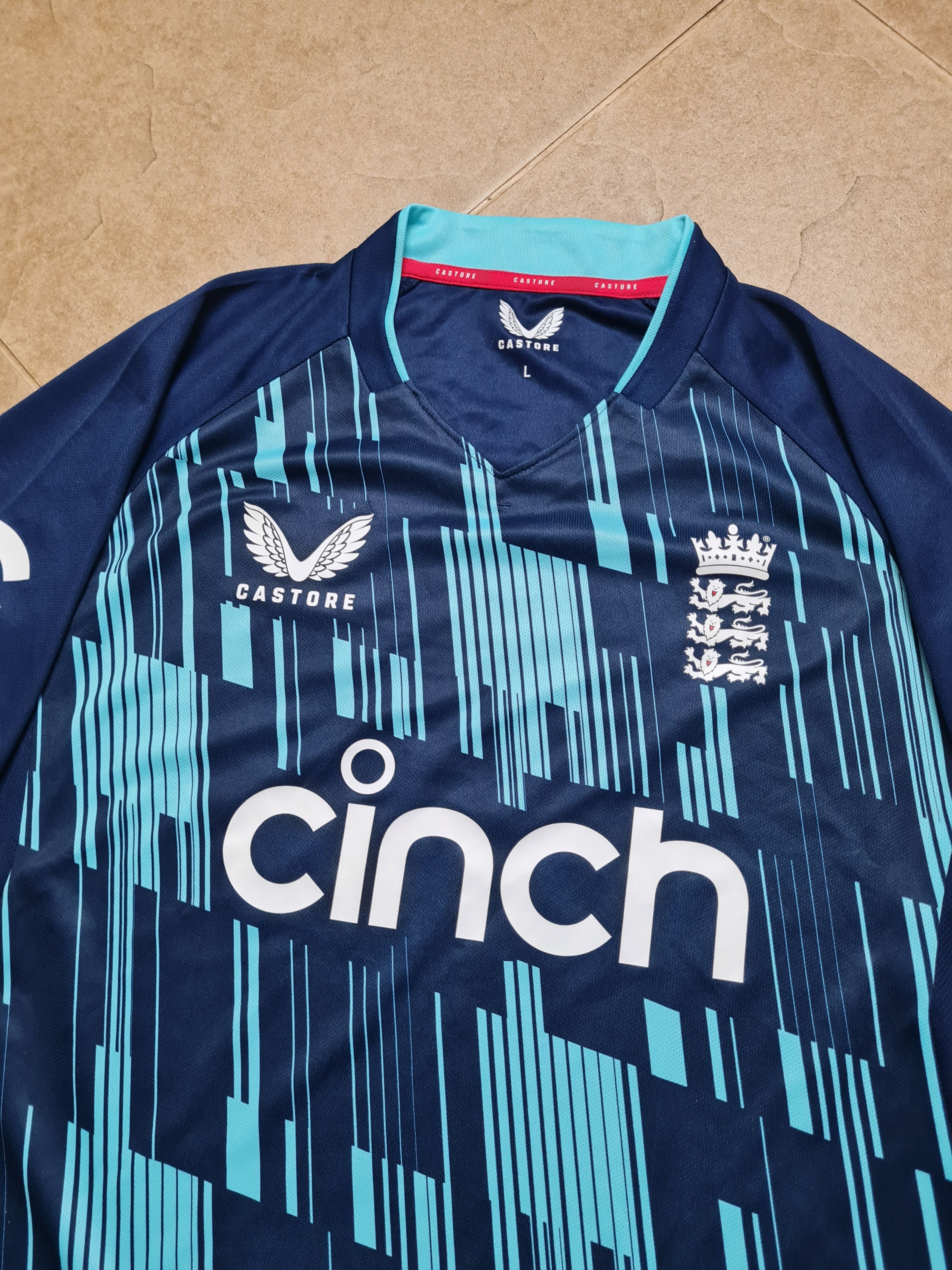 Castore JERSEY ENGLAND NATIONAL TEAM FOOTBAL SOCCER SHIRT CASTORE Size US L / EU 52-54 / 3 - 10 Thumbnail