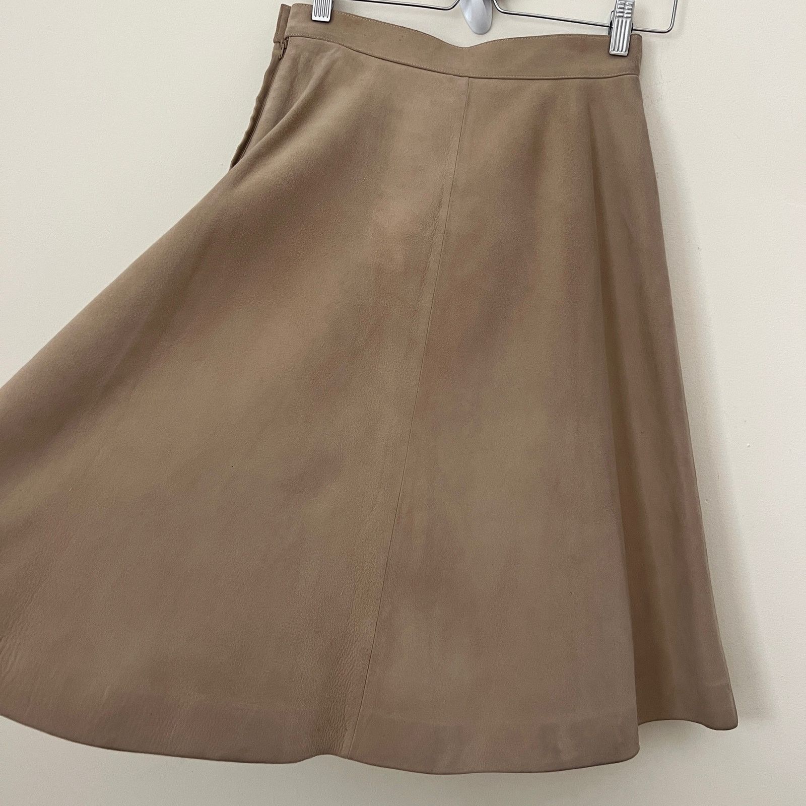 Loewe LOEWE Classic A Line Suede Tan Skirt Size 38 (XS / 0-2 US) Size 24" / US 00 / IT 34 - 6 Thumbnail