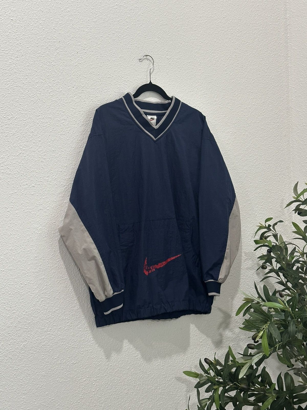 Nike Vintage 90s Nike Navy Blue Gray & Red Swoosh Windbreaker XL Size US XL / EU 56 / 4 - 2 Thumbnail