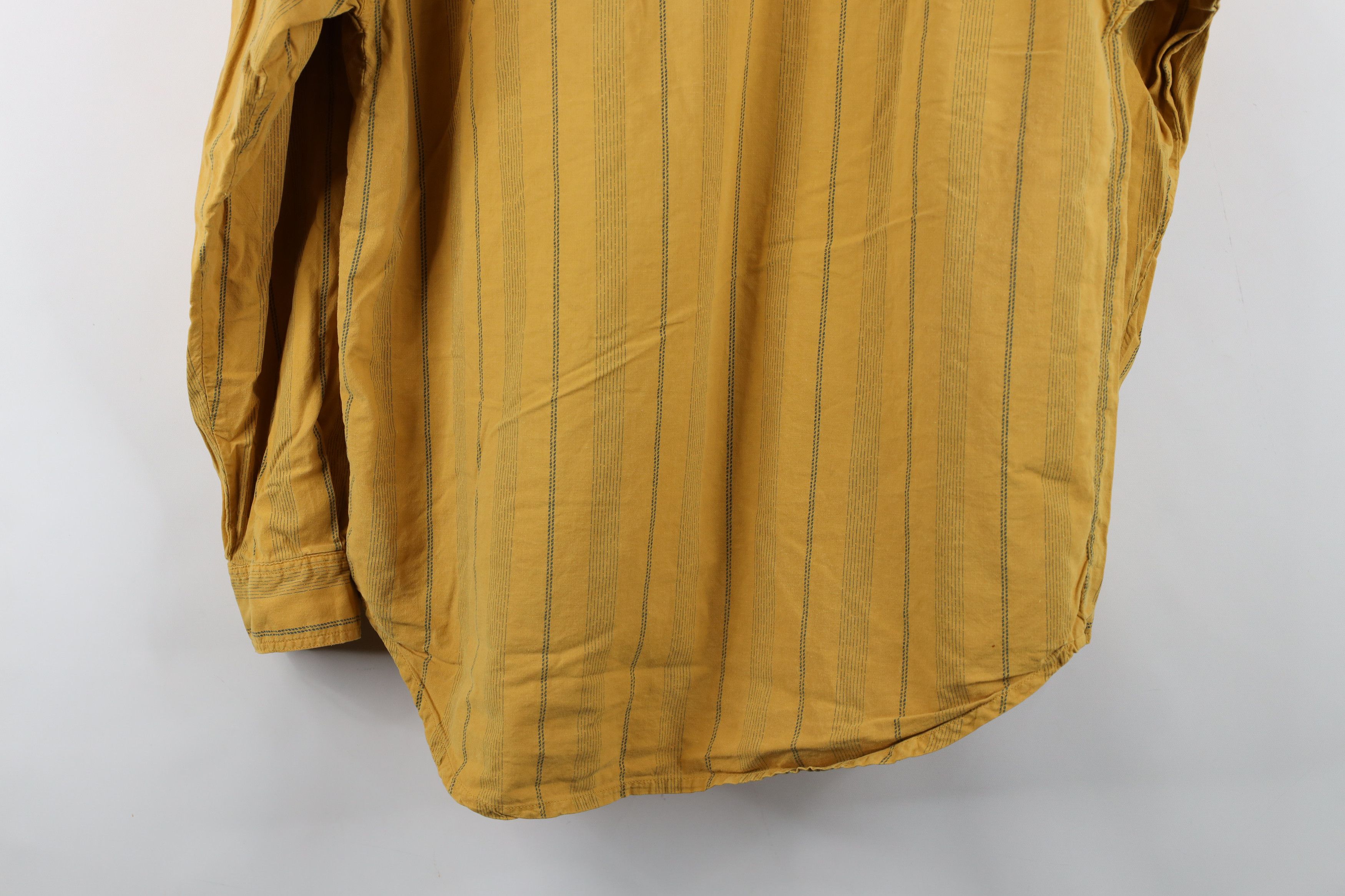 Vintage Vintage 90s Streetwear Big Pocket Striped Button Down Shirt Size US M / EU 48-50 / 2 - 14 Thumbnail