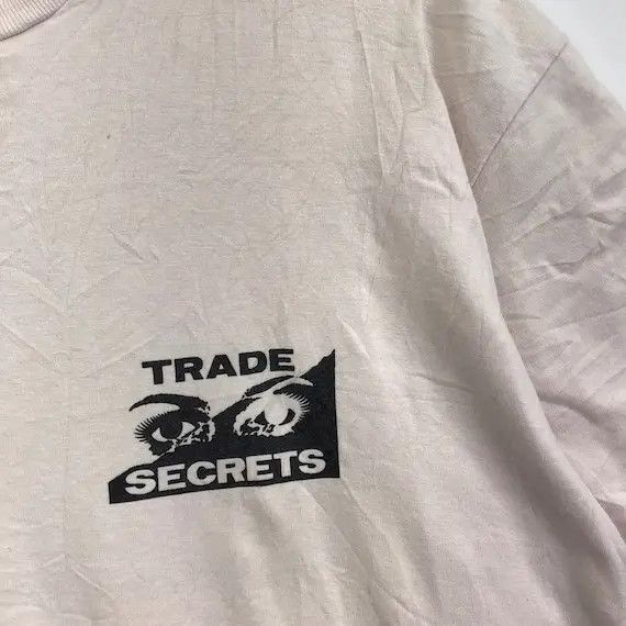 Japanese Brand COOTIE PRODUCTIONS JAPAN Glory Bound Tee Shirt Secret Eyes Size US L / EU 52-54 / 3 - 3 Thumbnail