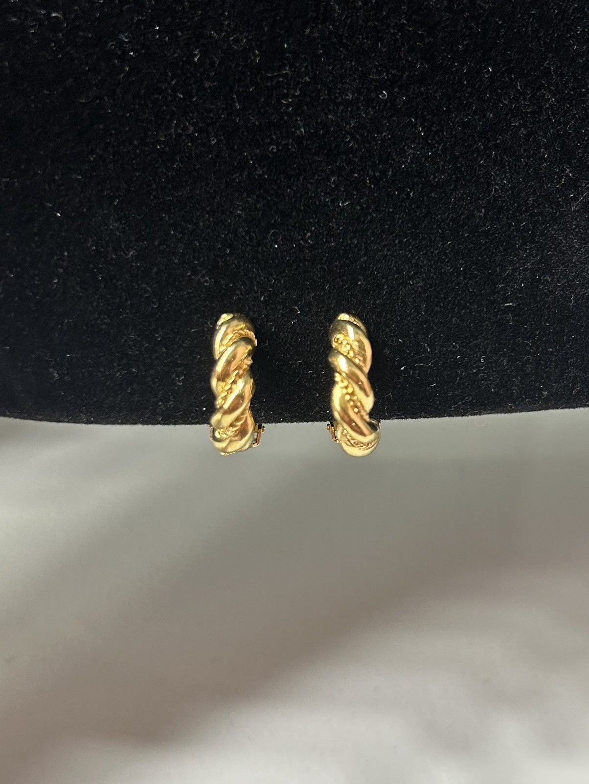 Dior Vintage Dior Gold Plated Twist Rope Clip on Huggie Earrings Size ONE SIZE - 1 Thumbnail