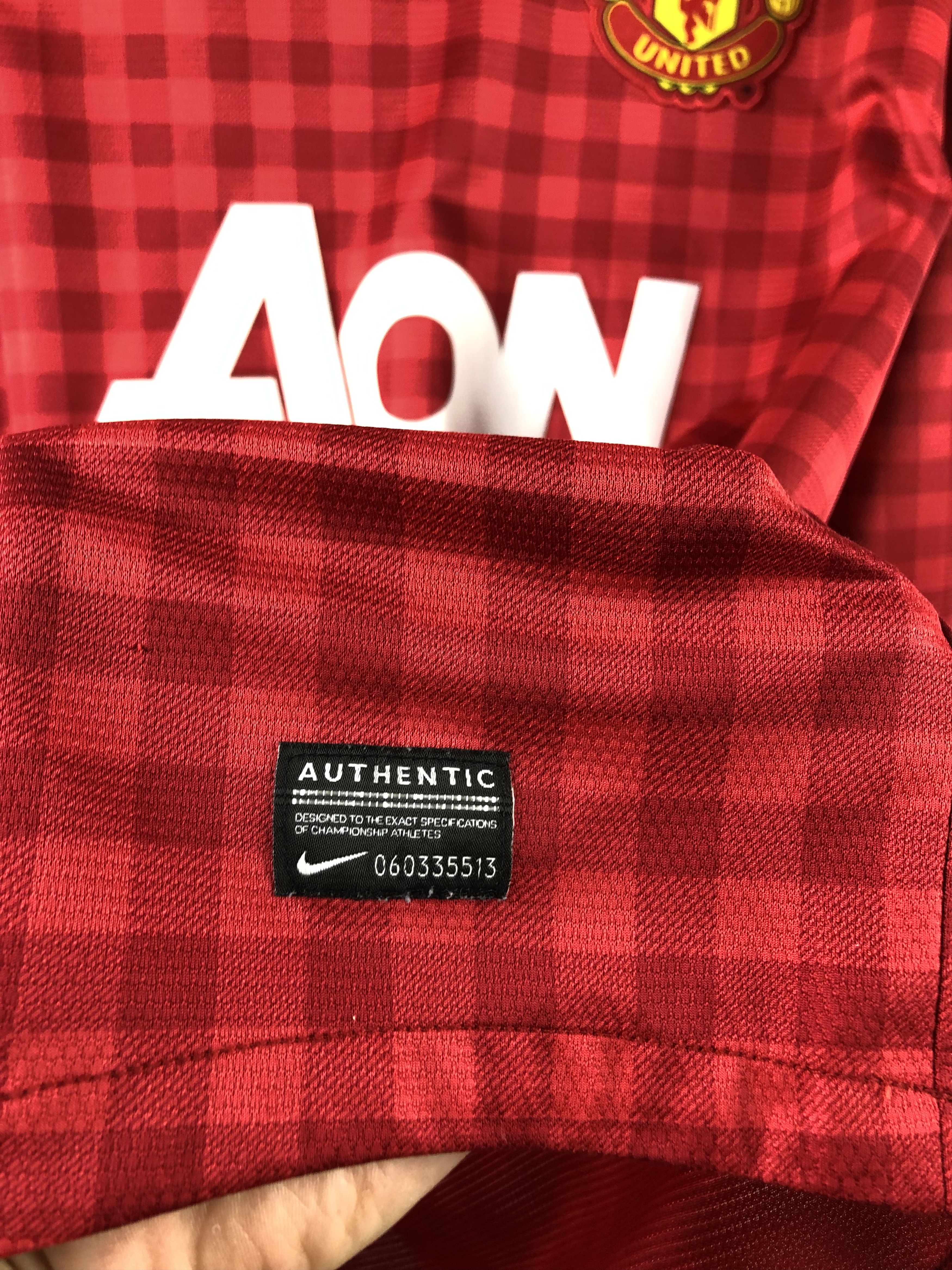 Nike Manchester United shirt 2012 Soccer #20 v. Persie Jersey Size US XL / EU 56 / 4 - 10 Thumbnail