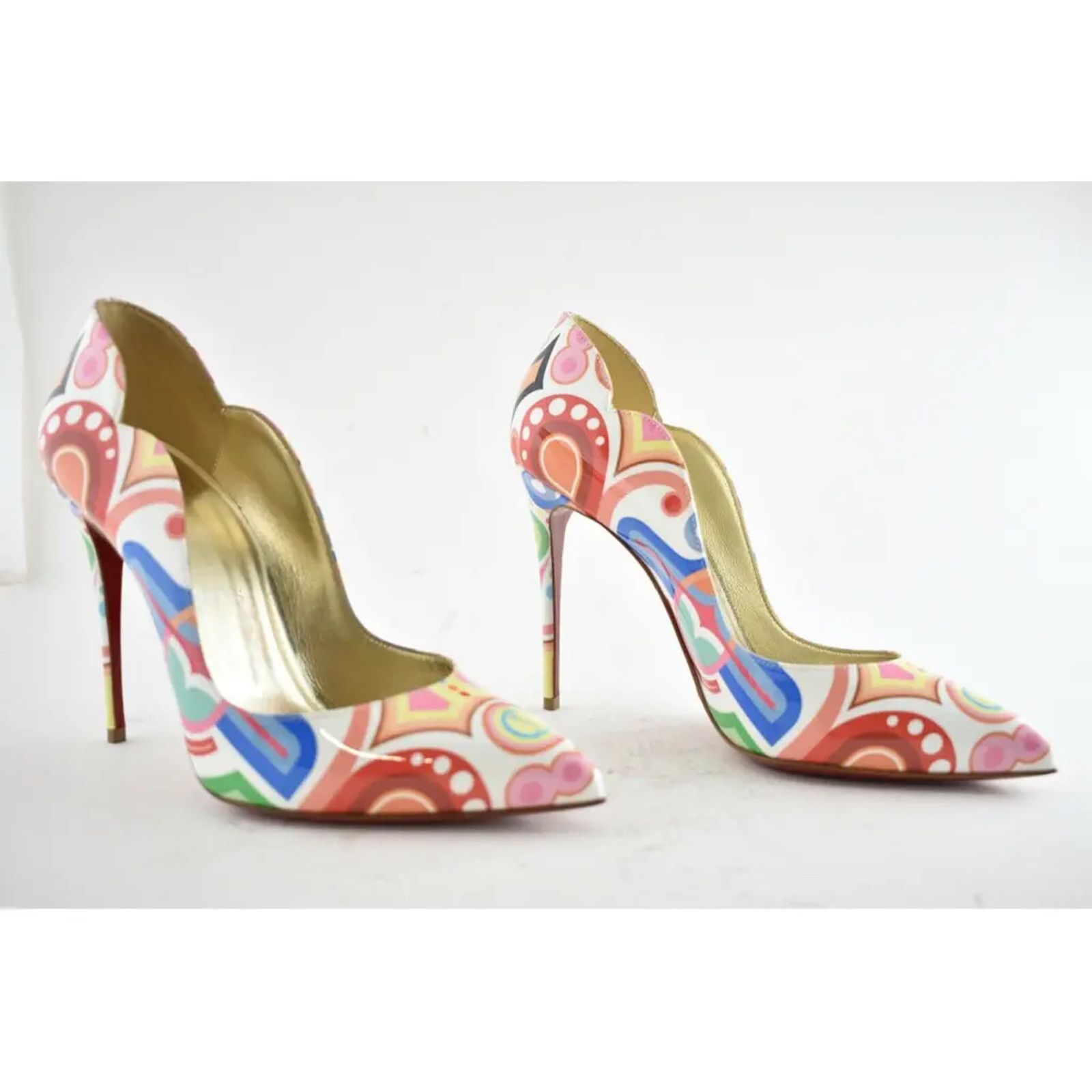 Christian Louboutin Hot Chick 100 Patent Tivoli Platine Gold Red Heel Pump 39 Size US 9 / IT 39 - 4 Thumbnail