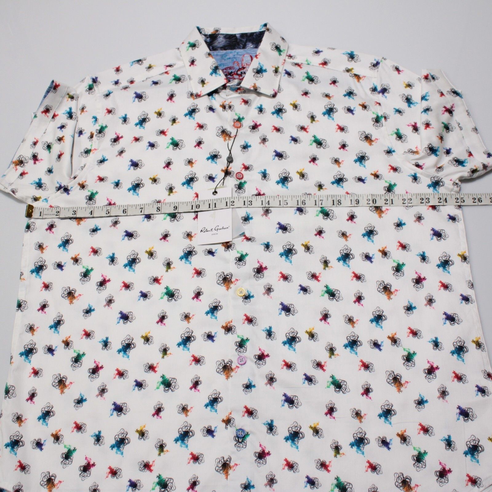 Robert Graham Robert Graham New with tags Shirt Size XL US In White Size US XL / EU 56 / 4 - 7 Thumbnail