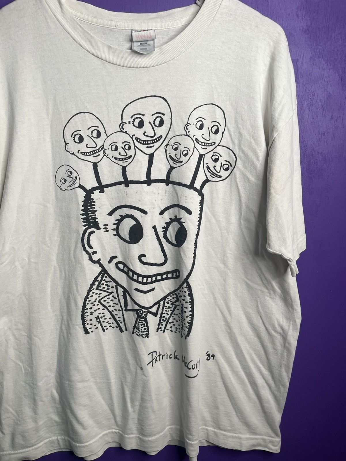 Vintage Vintage 1989 Patrick Mccurdy faces art t-shirt Size US XL / EU 56 / 4 - 3 Thumbnail