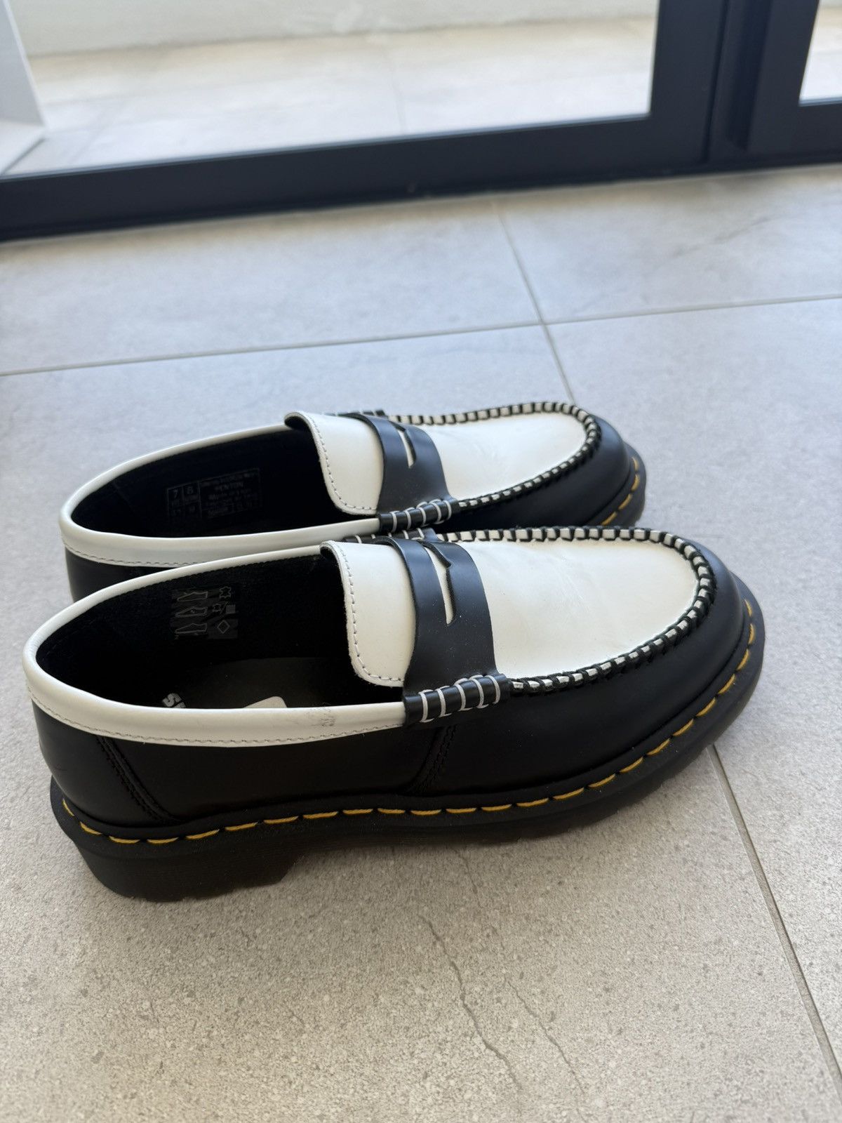 Dr. Martens × Stussy Dr. Martens x Stussy Penton Loafers - Red